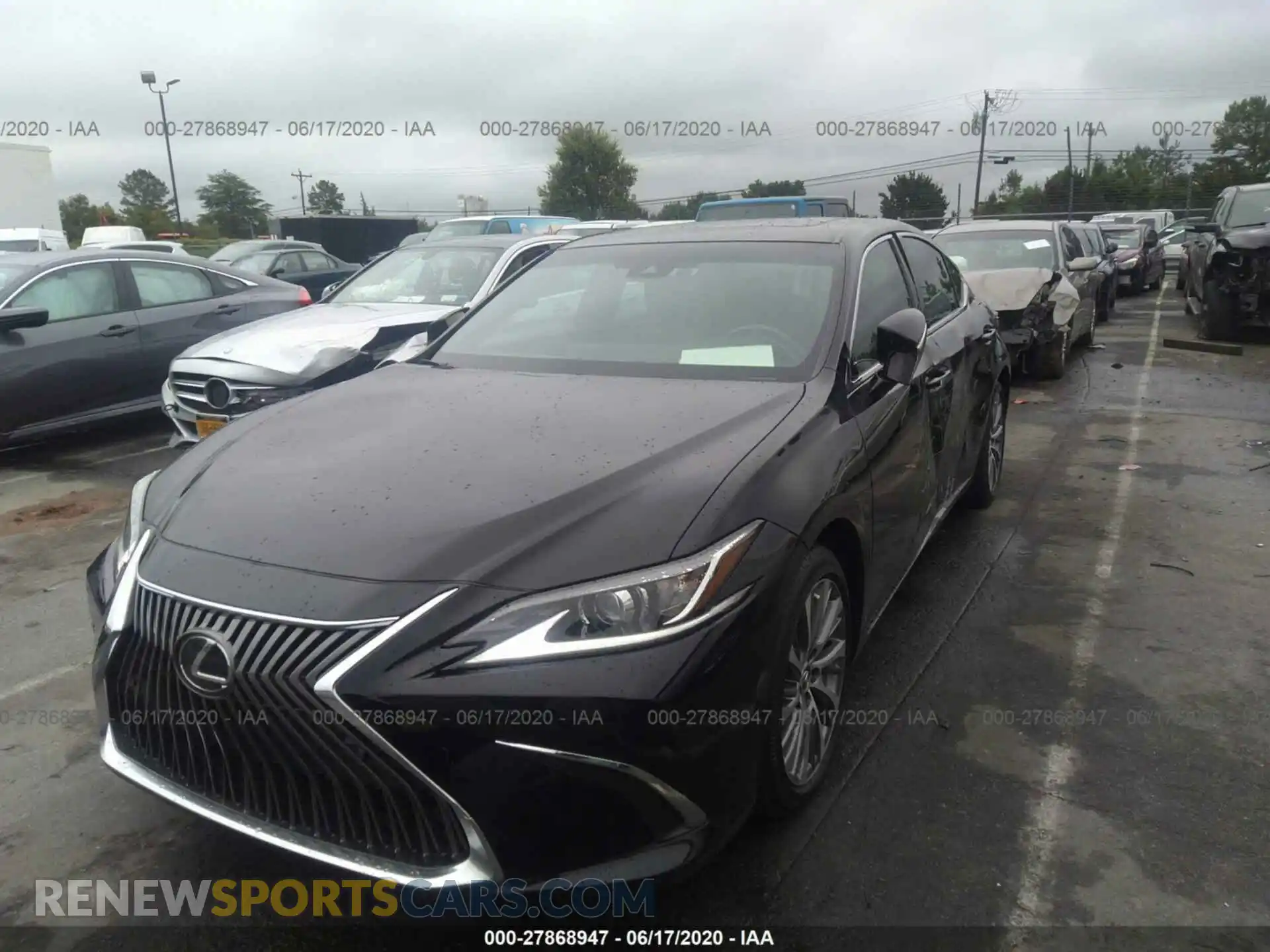 2 Photograph of a damaged car 58ABZ1B18KU026212 LEXUS ES 2019