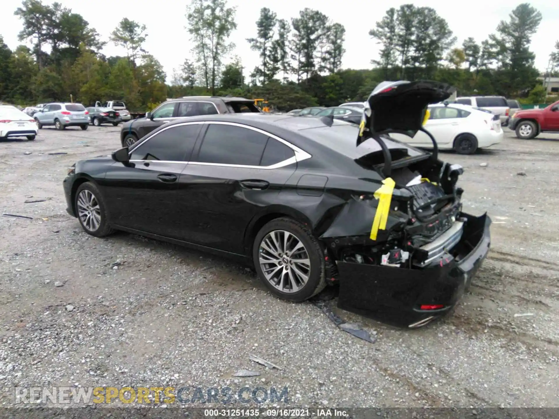 3 Photograph of a damaged car 58ABZ1B18KU042099 LEXUS ES 2019