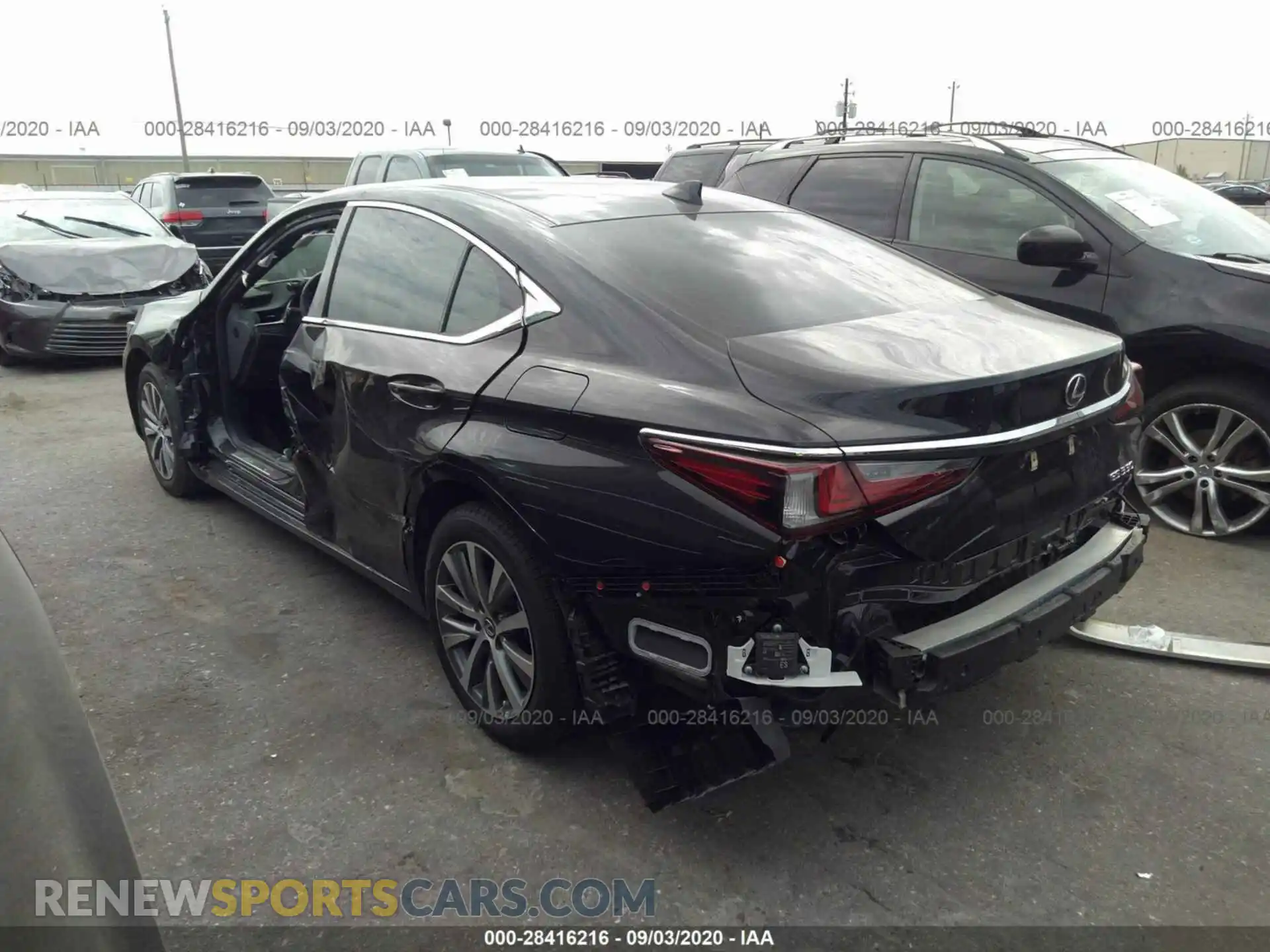 3 Photograph of a damaged car 58ABZ1B19KU043374 LEXUS ES 2019