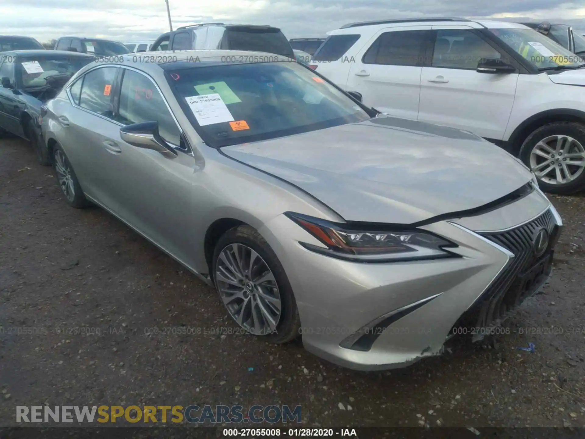 1 Photograph of a damaged car 58ABZ1B1XKU027149 LEXUS ES 2019