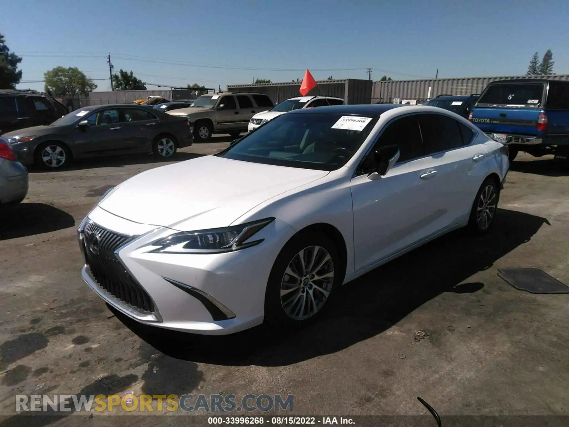 2 Photograph of a damaged car 58ABZ1B1XKU040743 LEXUS ES 2019