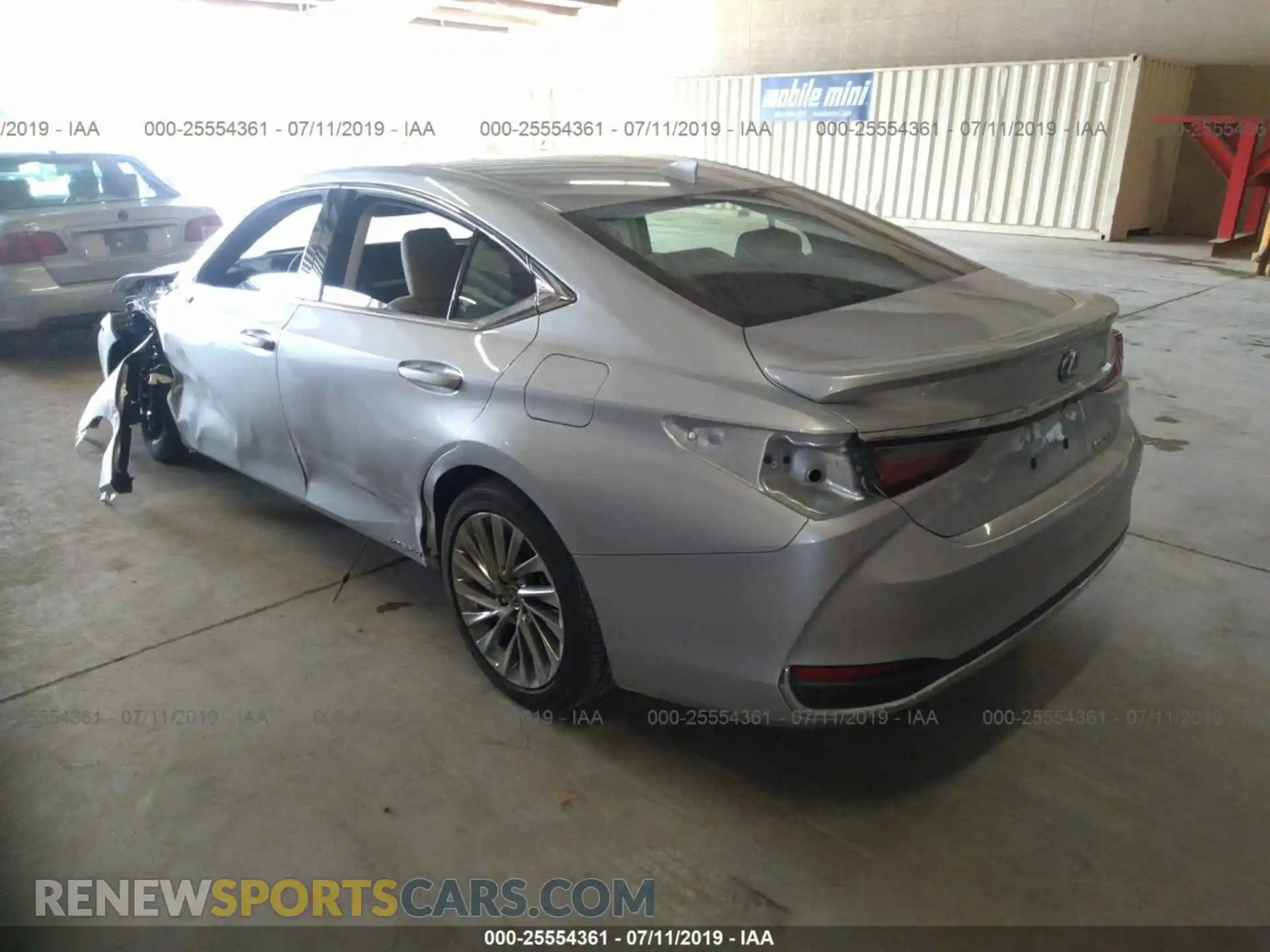 3 Photograph of a damaged car JTHB21B15K2001844 LEXUS ES 2019