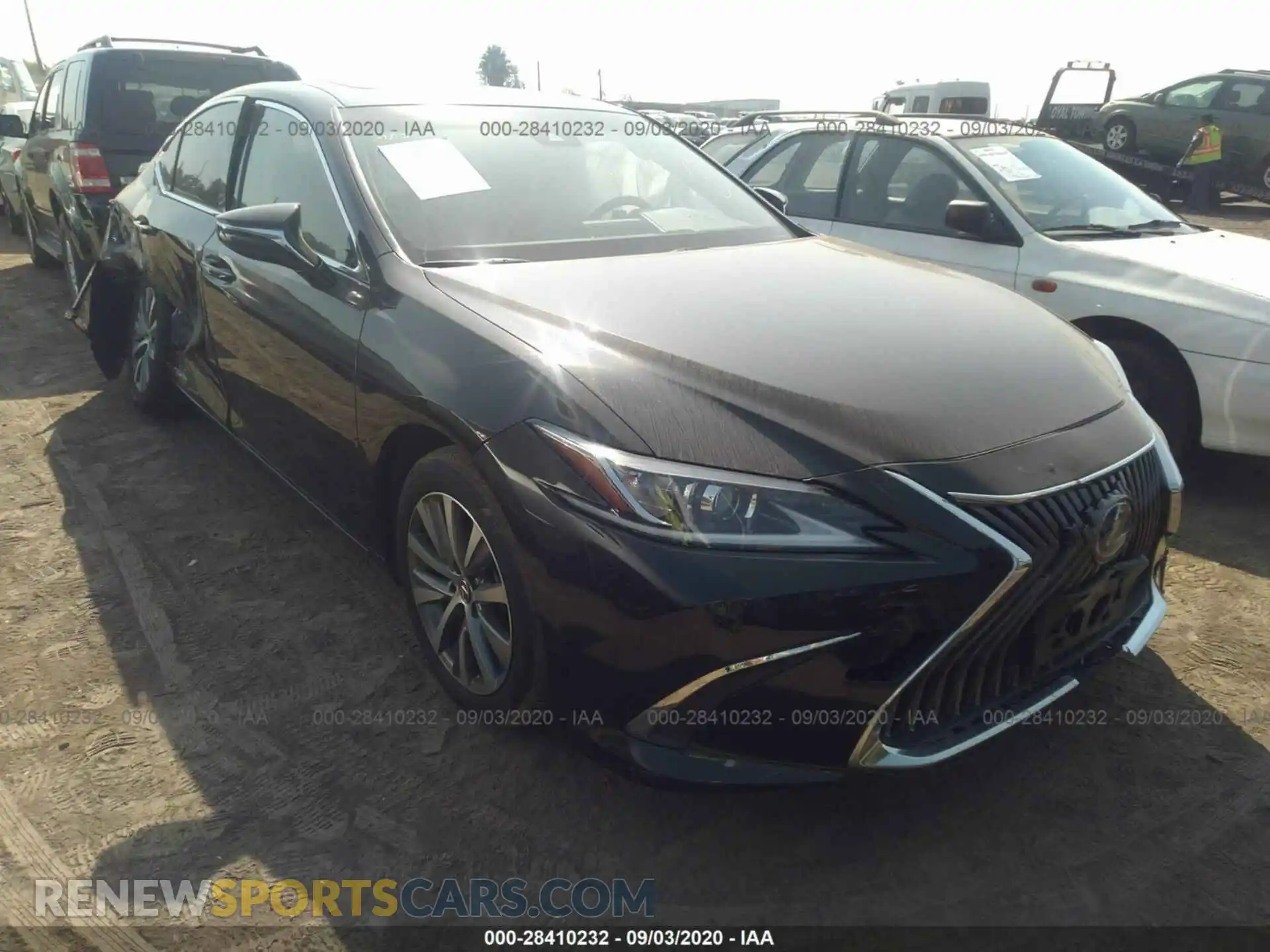 1 Photograph of a damaged car JTHB21B15K2012360 LEXUS ES 2019