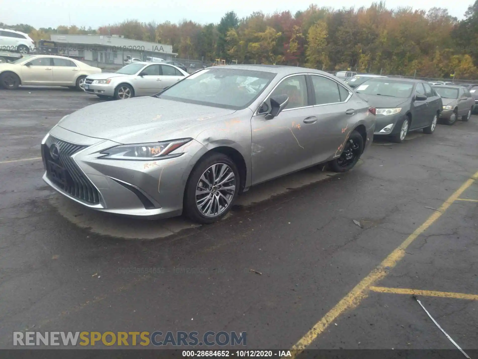 2 Photograph of a damaged car JTHB21B18K2042629 LEXUS ES 2019
