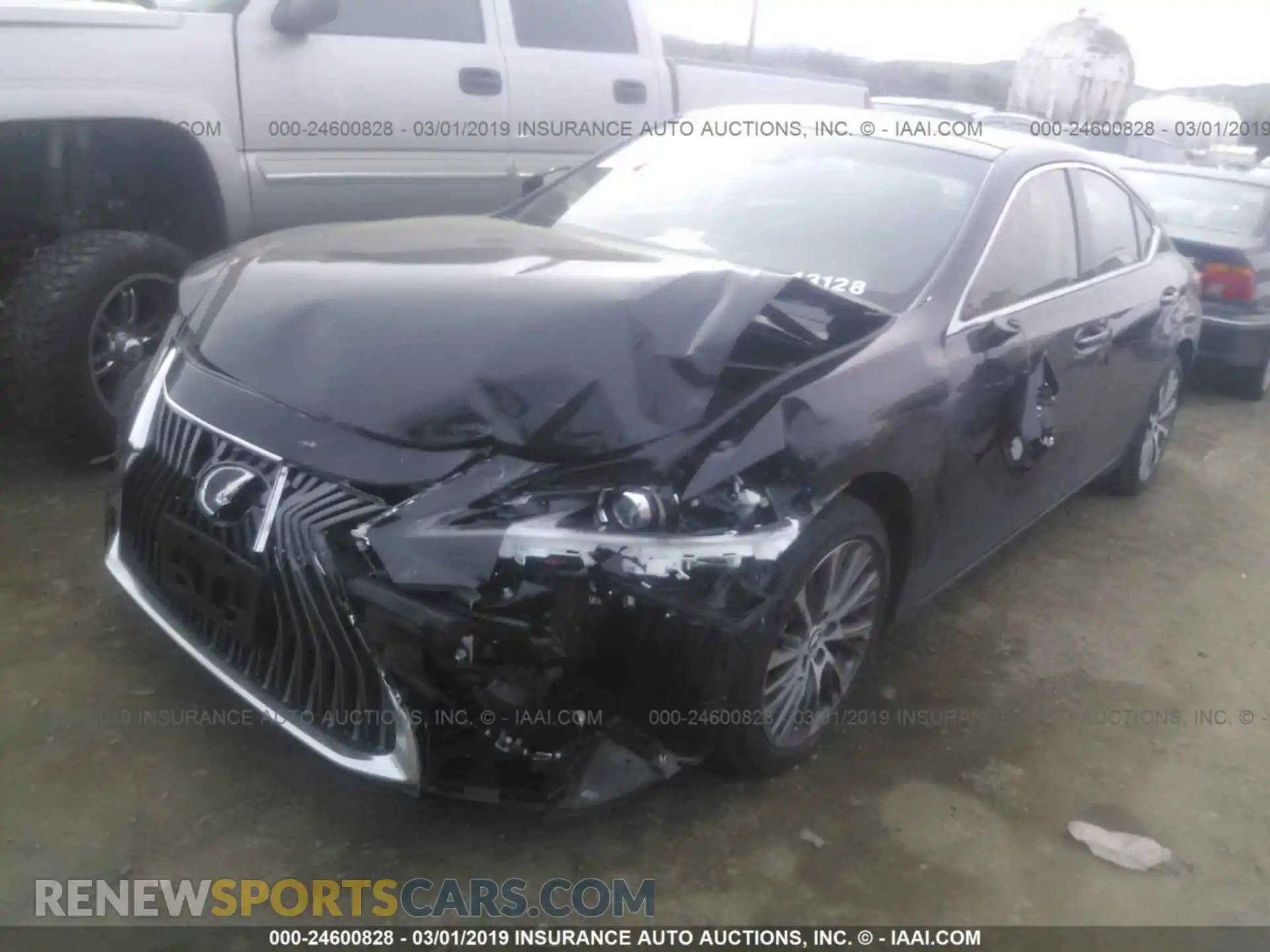 2 Фотография поврежденного автомобиля JTHBZ1B19K2002507 LEXUS ES 2019