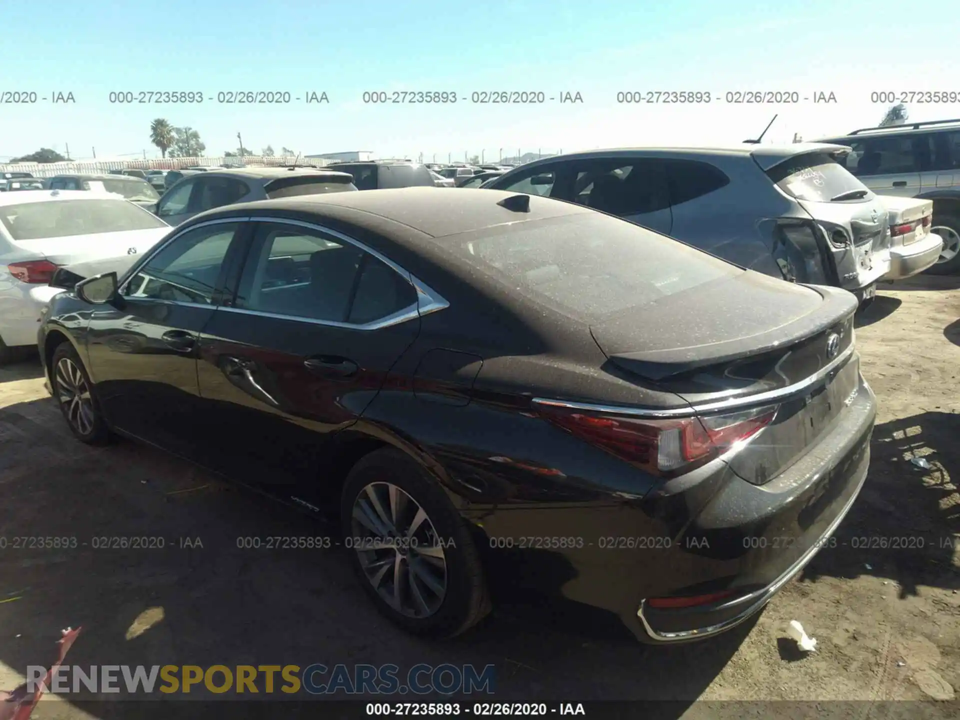 3 Photograph of a damaged car 58AD21B12LU005290 LEXUS ES 2020