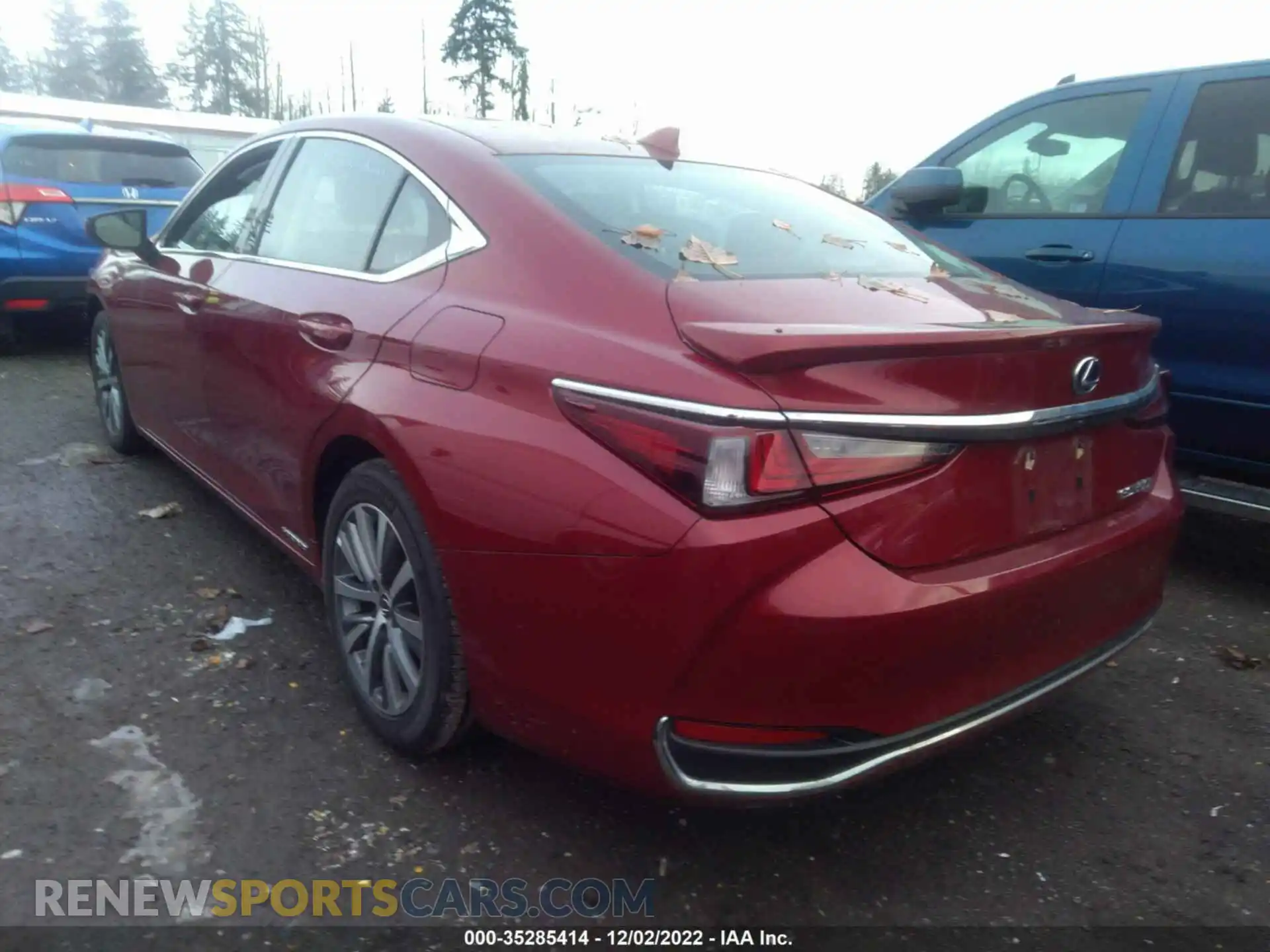 3 Photograph of a damaged car 58AD21B16LU004966 LEXUS ES 2020