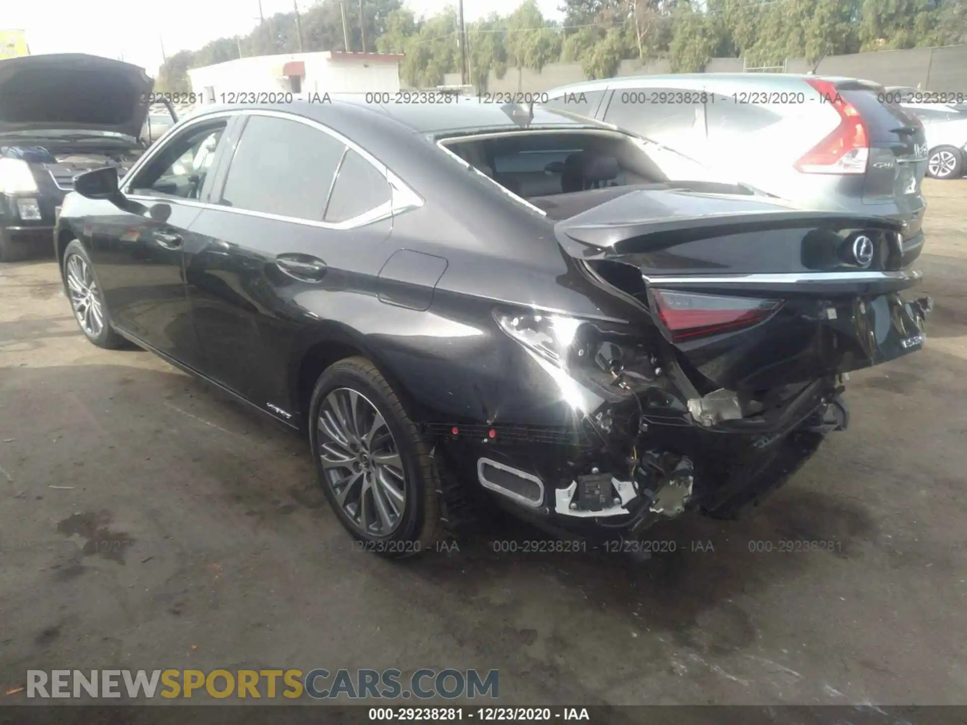 3 Photograph of a damaged car 58AD21B19LU012012 LEXUS ES 2020
