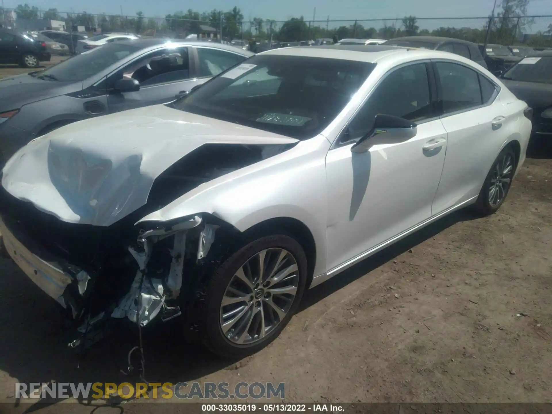 2 Фотография поврежденного автомобиля 58ADZ1B11LU065248 LEXUS ES 2020