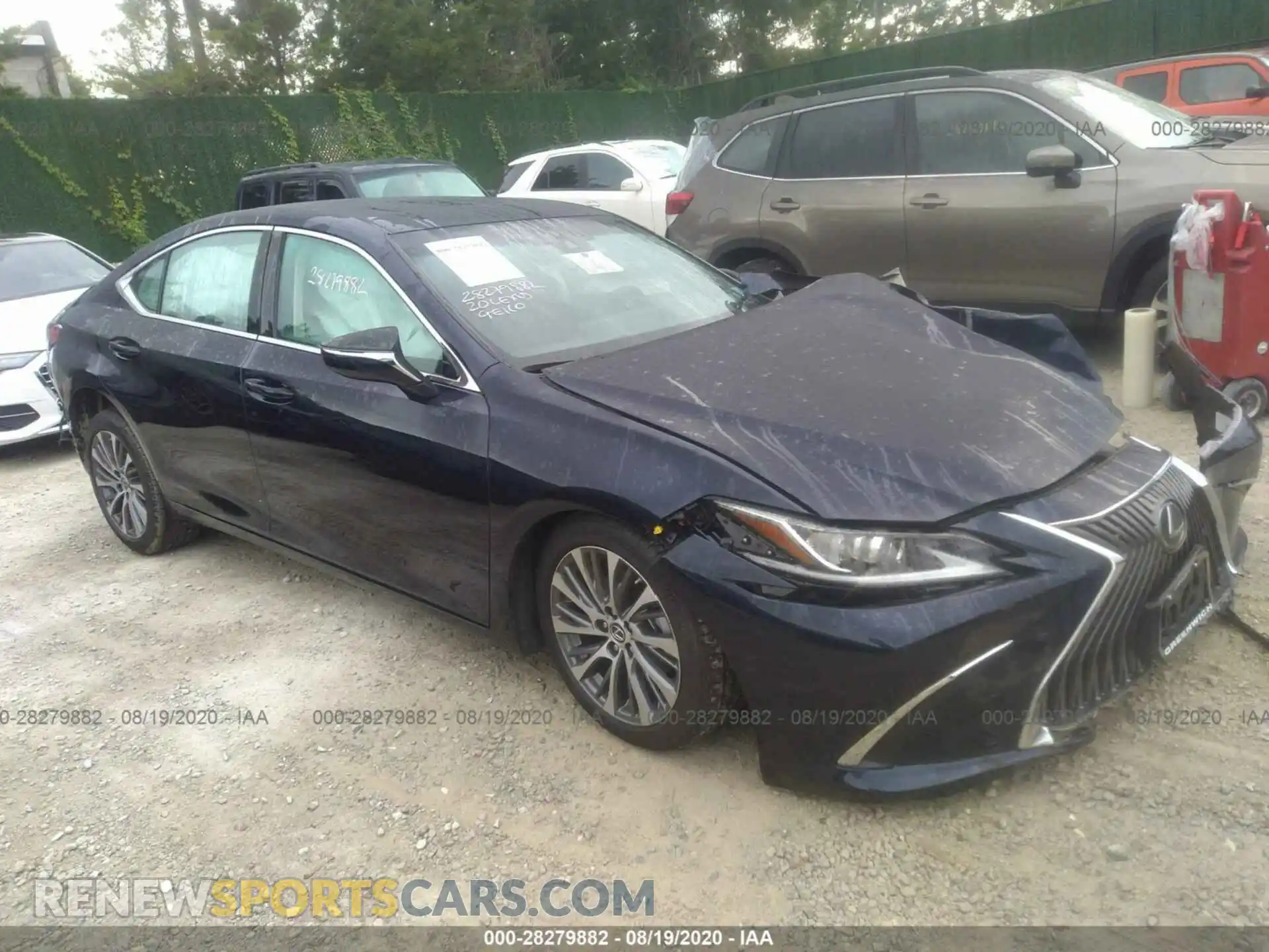1 Photograph of a damaged car 58ADZ1B14LU065325 LEXUS ES 2020