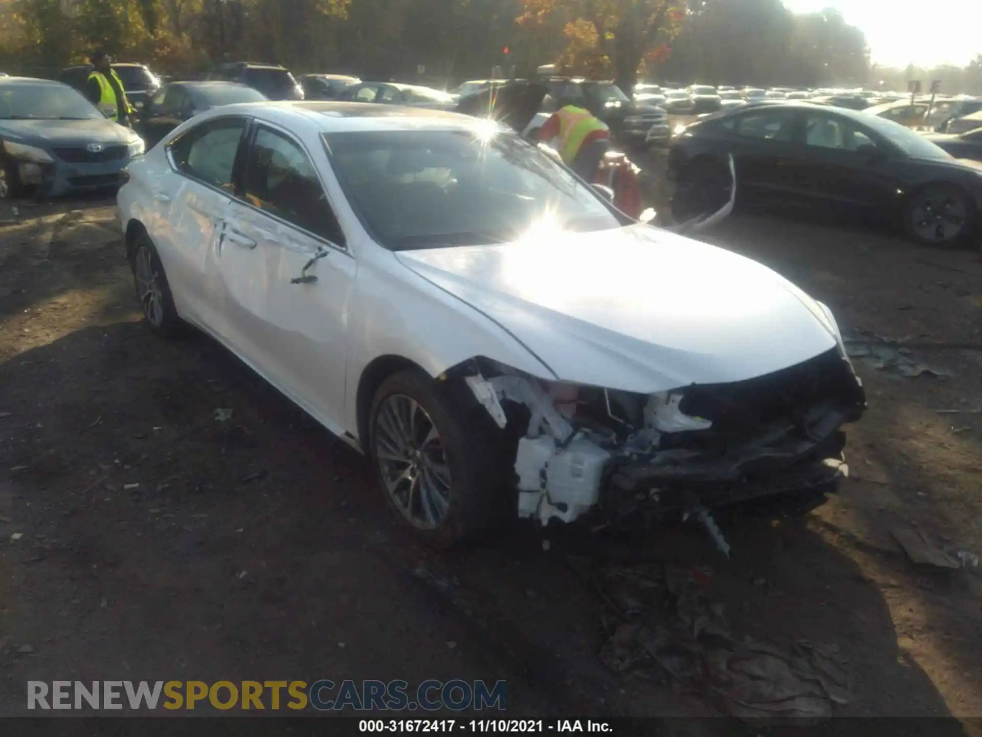 1 Photograph of a damaged car 58ADZ1B16LU064628 LEXUS ES 2020