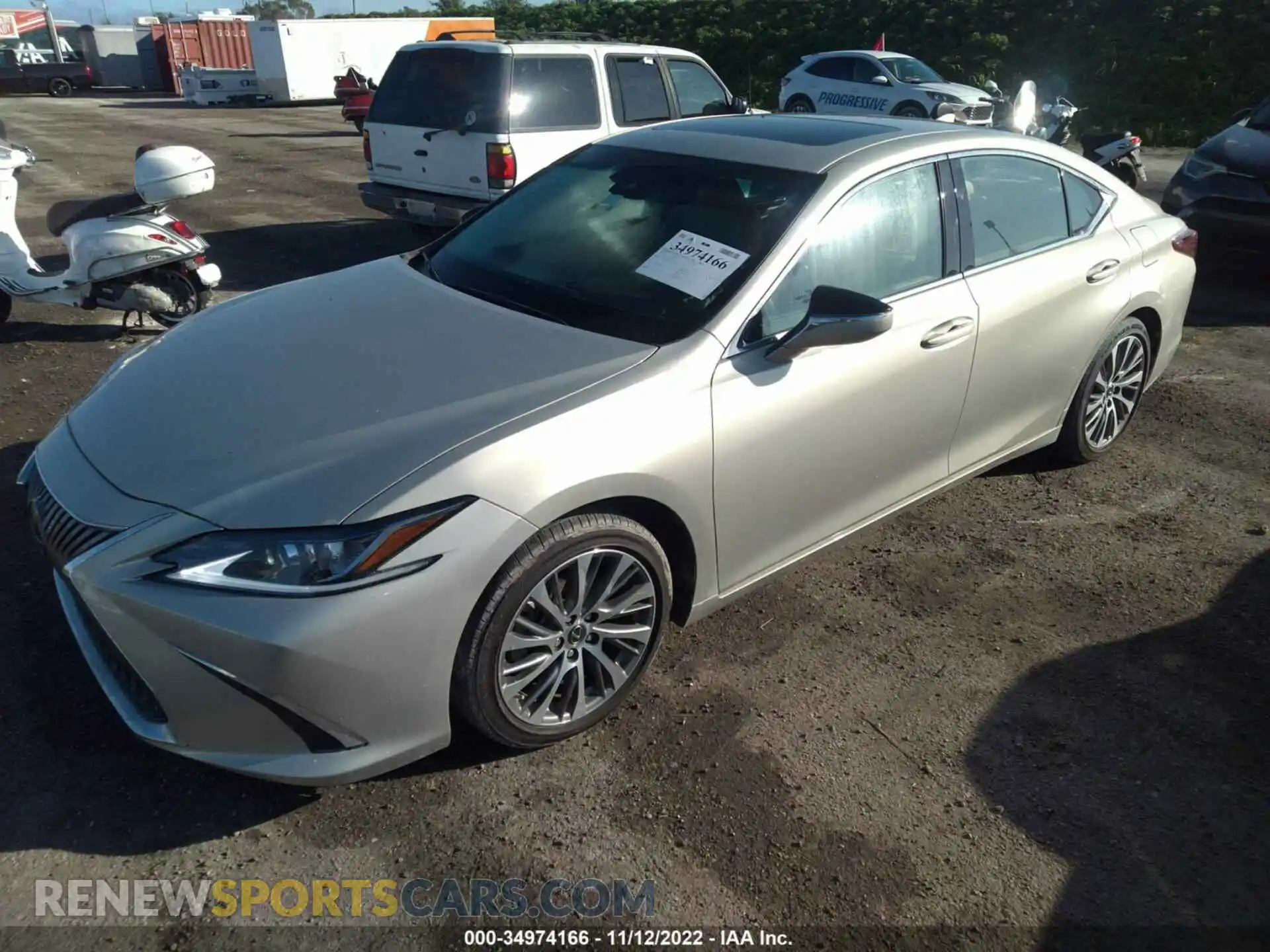 2 Photograph of a damaged car 58ADZ1B19LU053641 LEXUS ES 2020