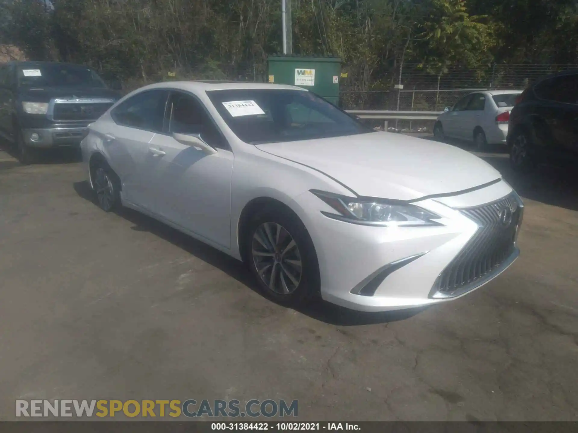 1 Photograph of a damaged car 58ADZ1B19LU055485 LEXUS ES 2020