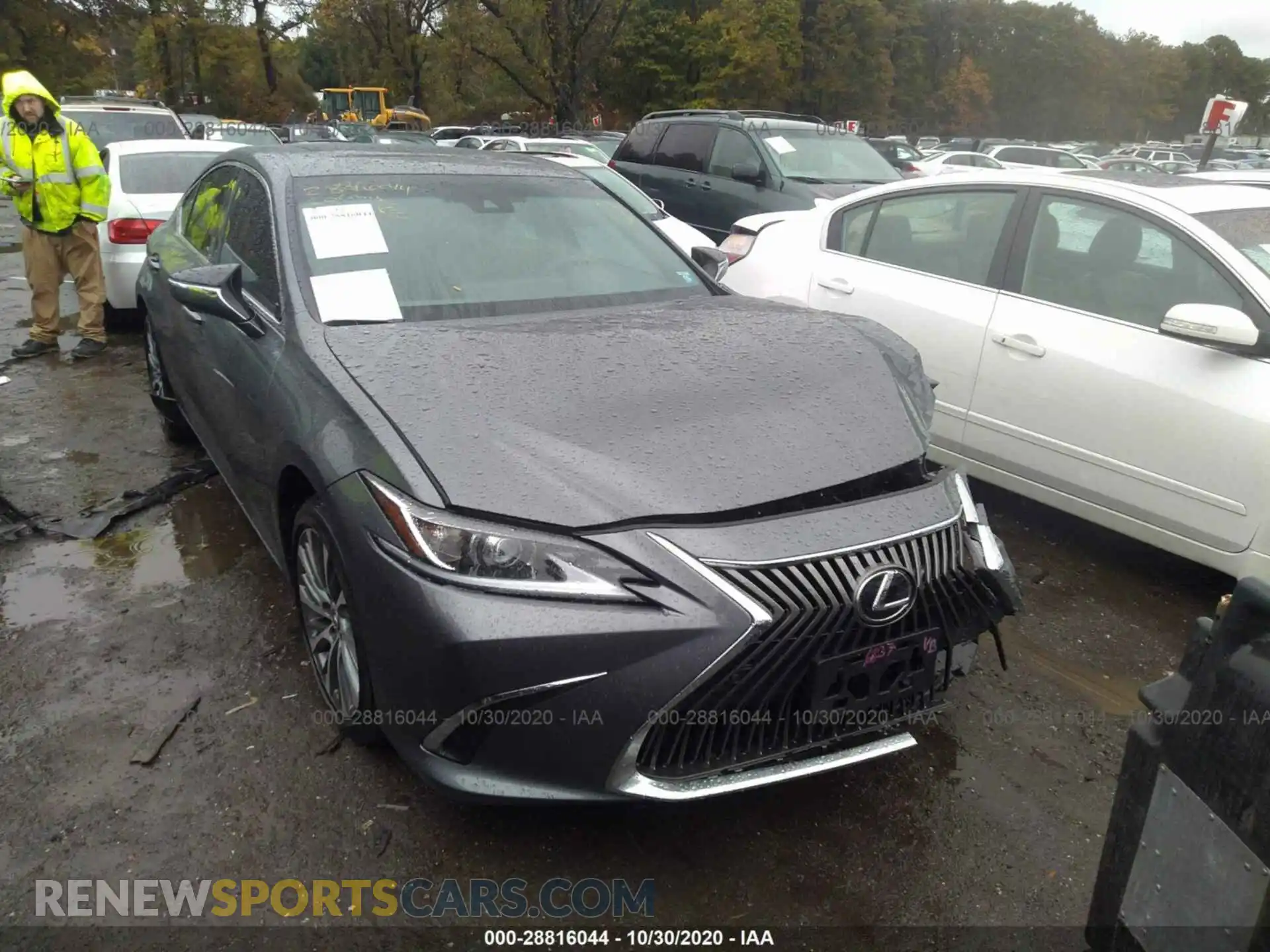 1 Photograph of a damaged car 58ADZ1B19LU076837 LEXUS ES 2020