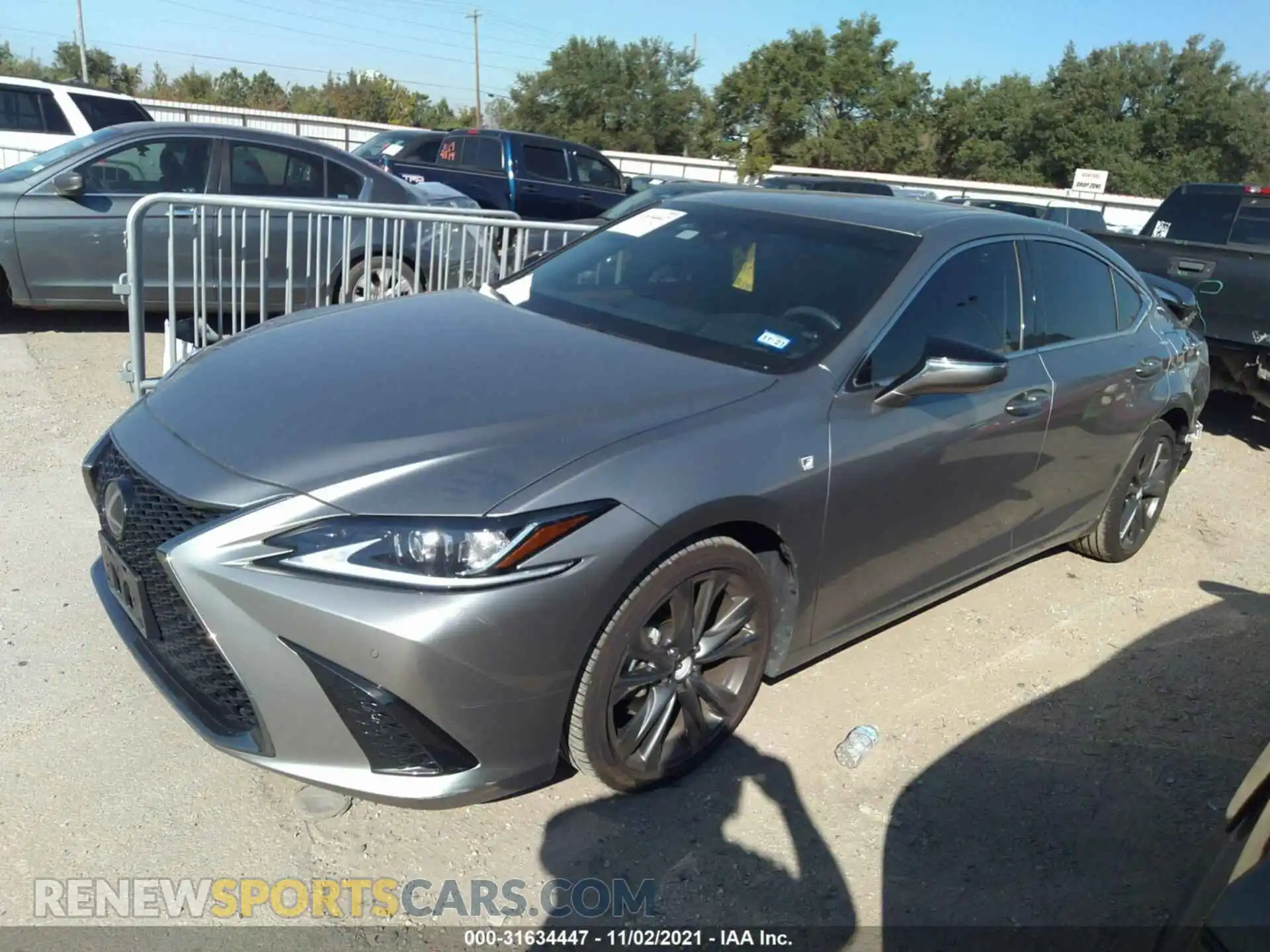 2 Photograph of a damaged car 58AGZ1B14LU054466 LEXUS ES 2020