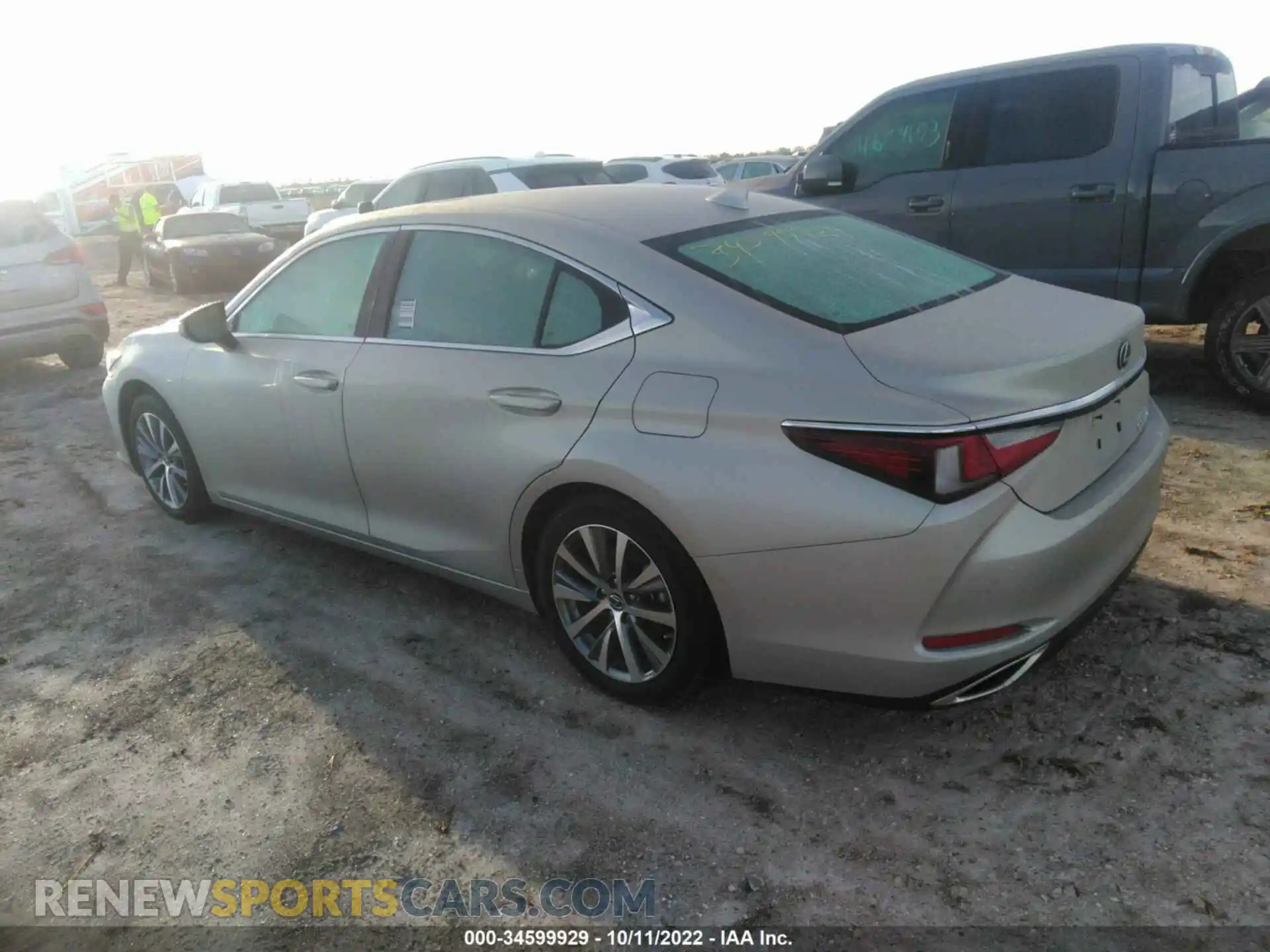 3 Photograph of a damaged car 58ADZ1B15MU083463 LEXUS ES 2021