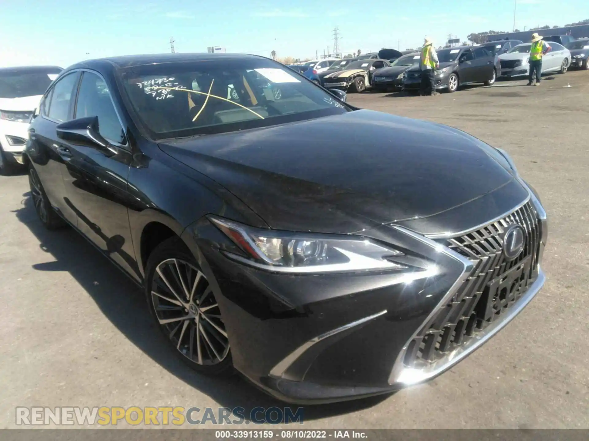 1 Photograph of a damaged car 58ADA1C11NU013689 LEXUS ES 2022