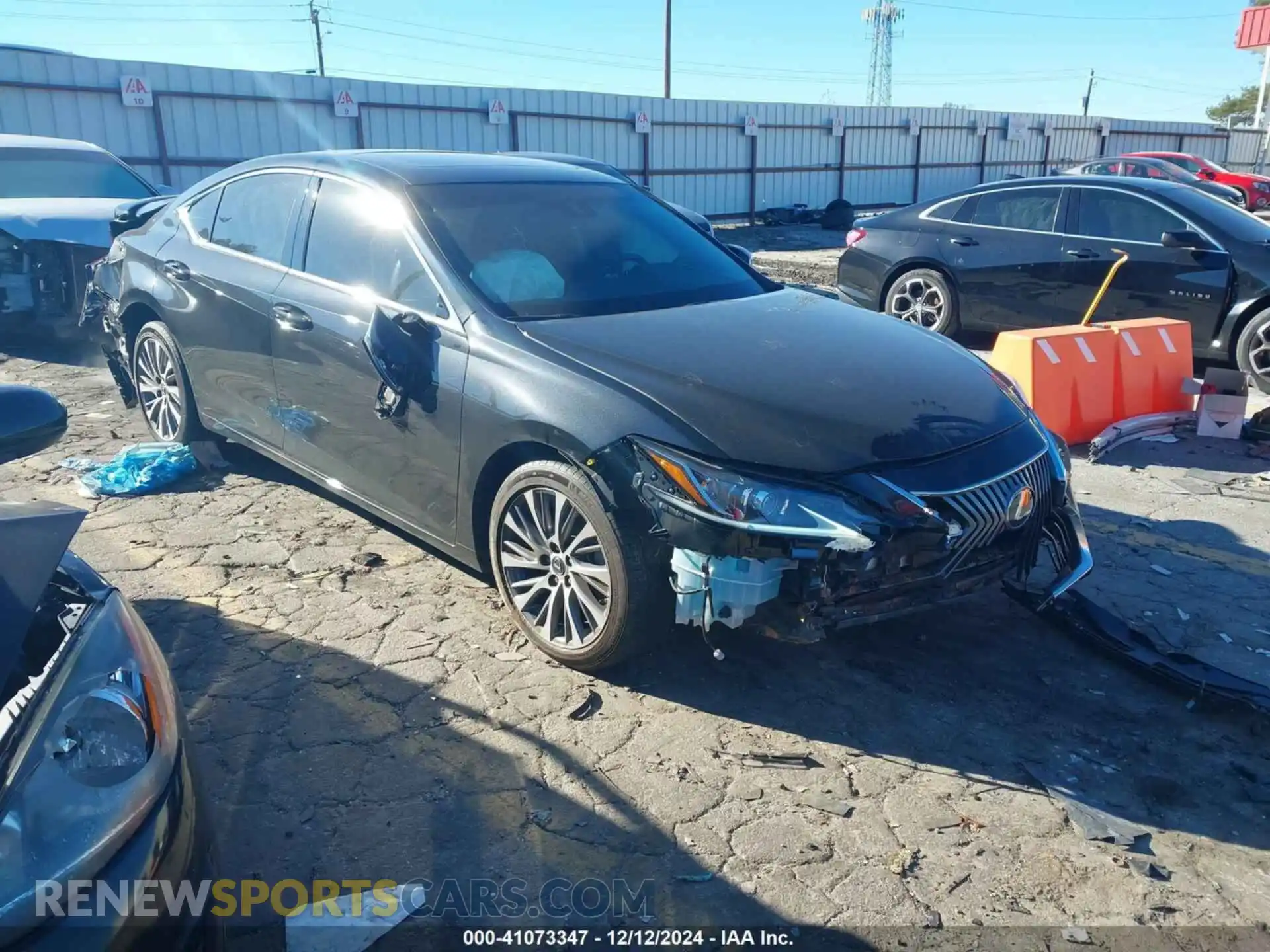 1 Фотография поврежденного автомобиля 58AD11D15MU005429 LEXUS ES 250 2021