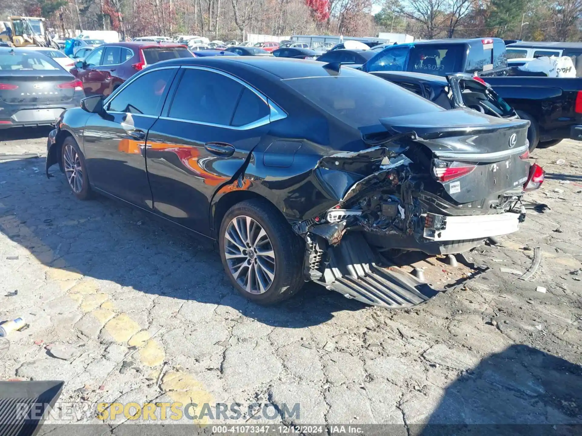 3 Фотография поврежденного автомобиля 58AD11D15MU005429 LEXUS ES 250 2021