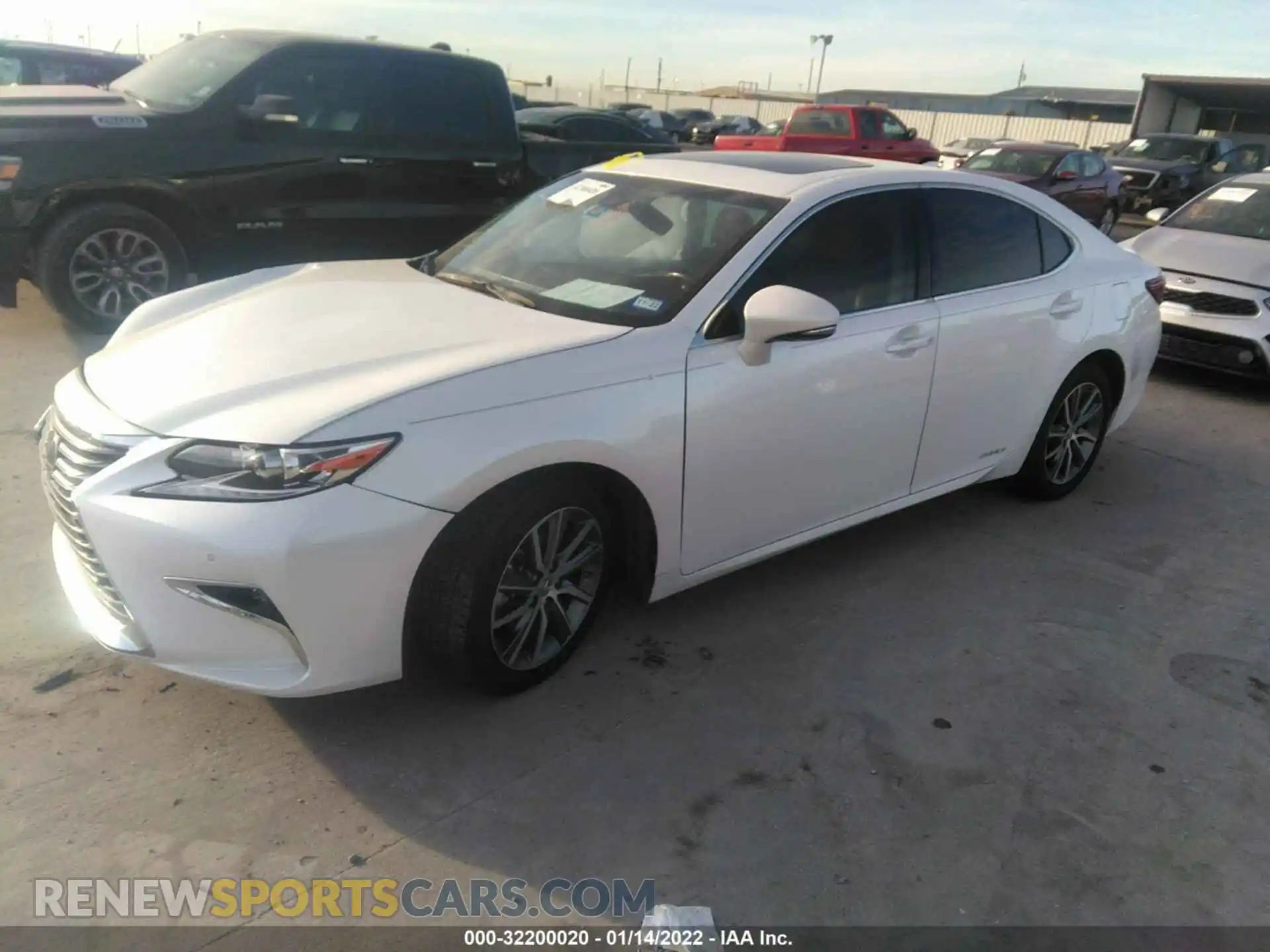 2 Photograph of a damaged car JTHBW1GG0G2121057 LEXUS ES 300H 2016