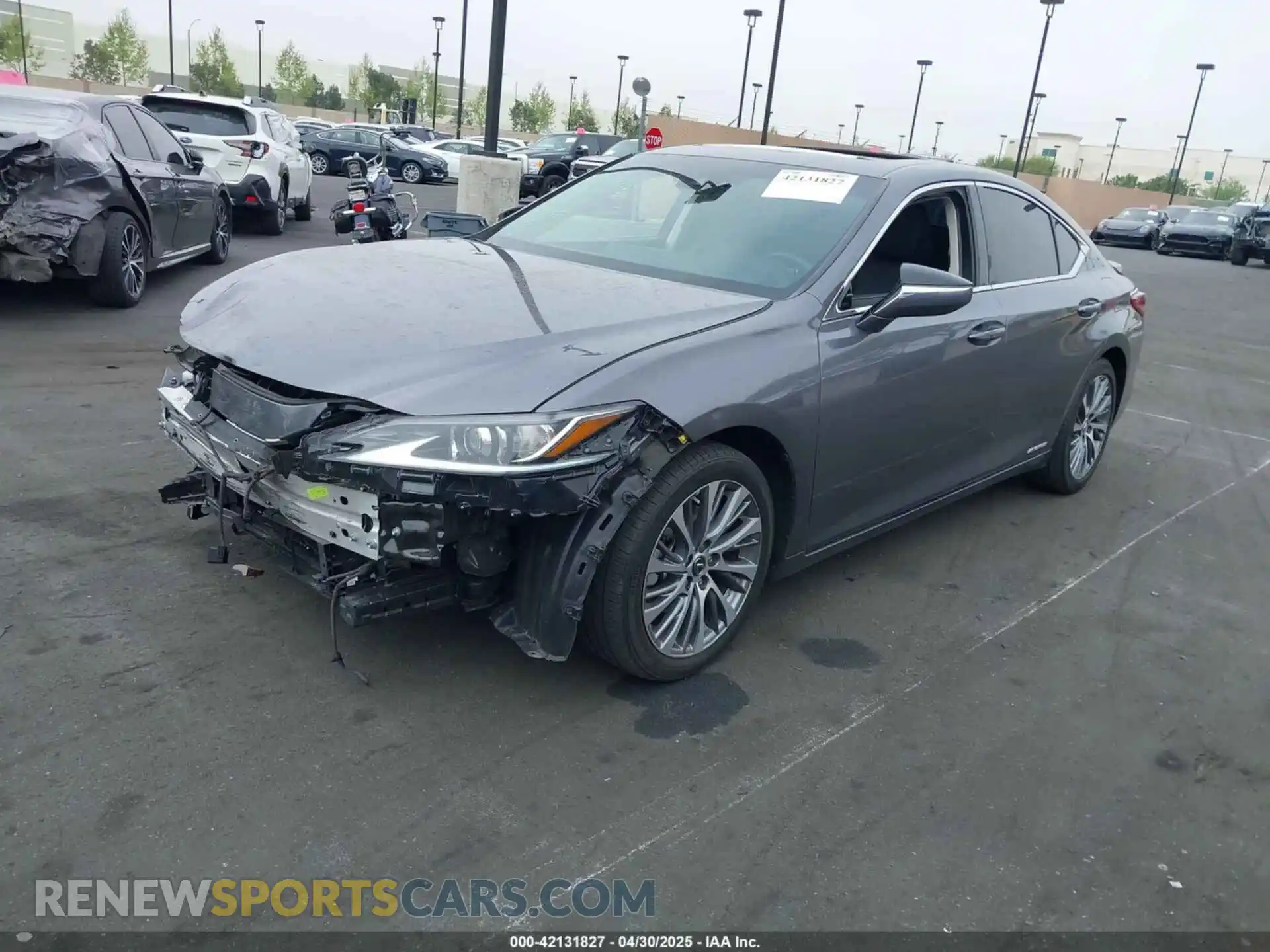 2 Photograph of a damaged car 58ADA1C12MU004997 LEXUS ES 300H 2021