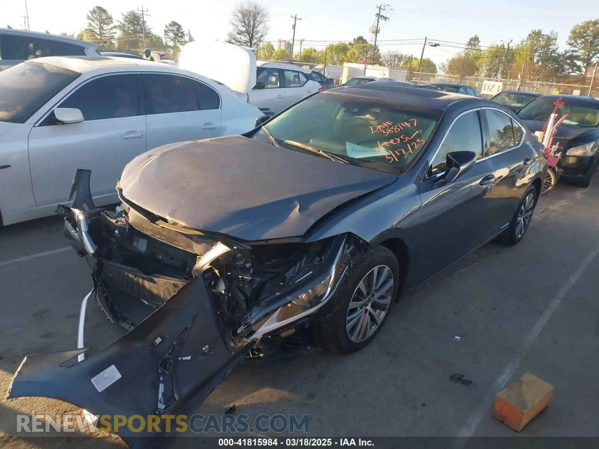 2 Photograph of a damaged car 58ADA1C1XMU001121 LEXUS ES 300H 2021