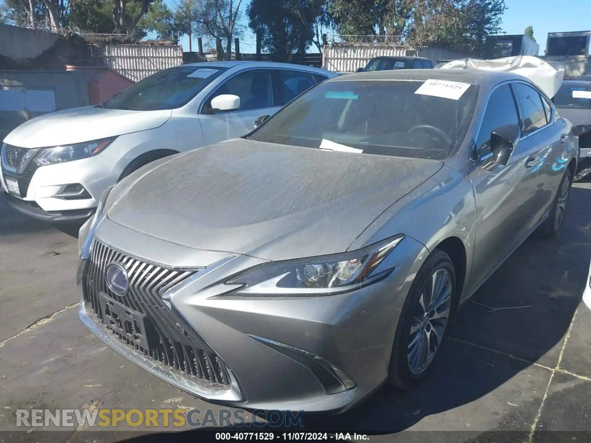 2 Photograph of a damaged car 58ADA1C1XMU005735 LEXUS ES 300H 2021