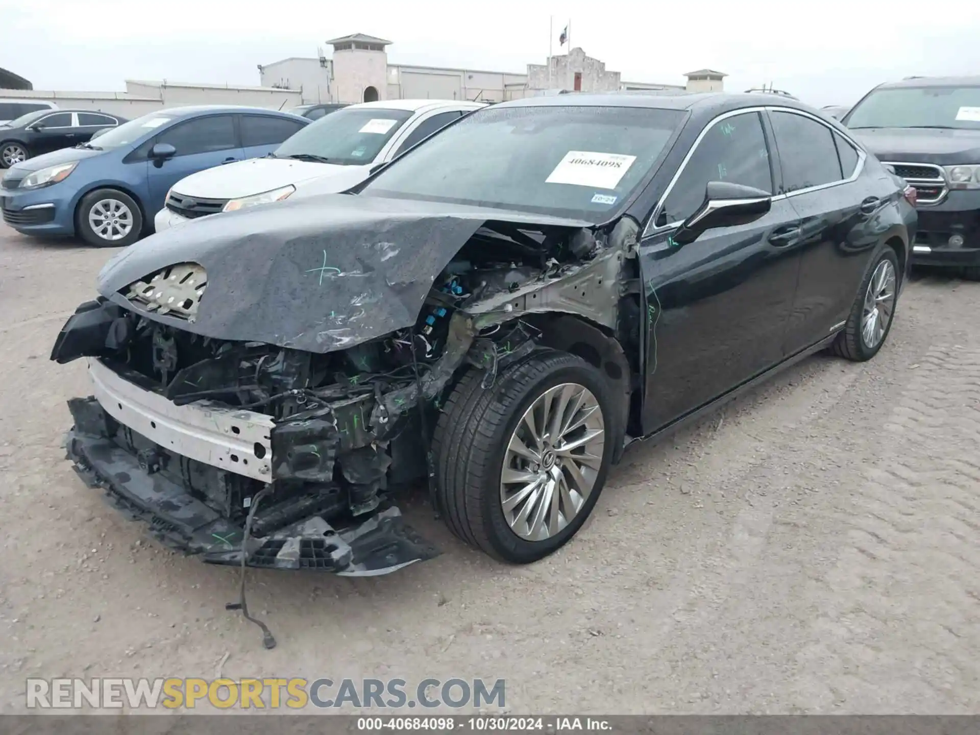 2 Photograph of a damaged car 58AFA1C13MU013099 LEXUS ES 300H 2021