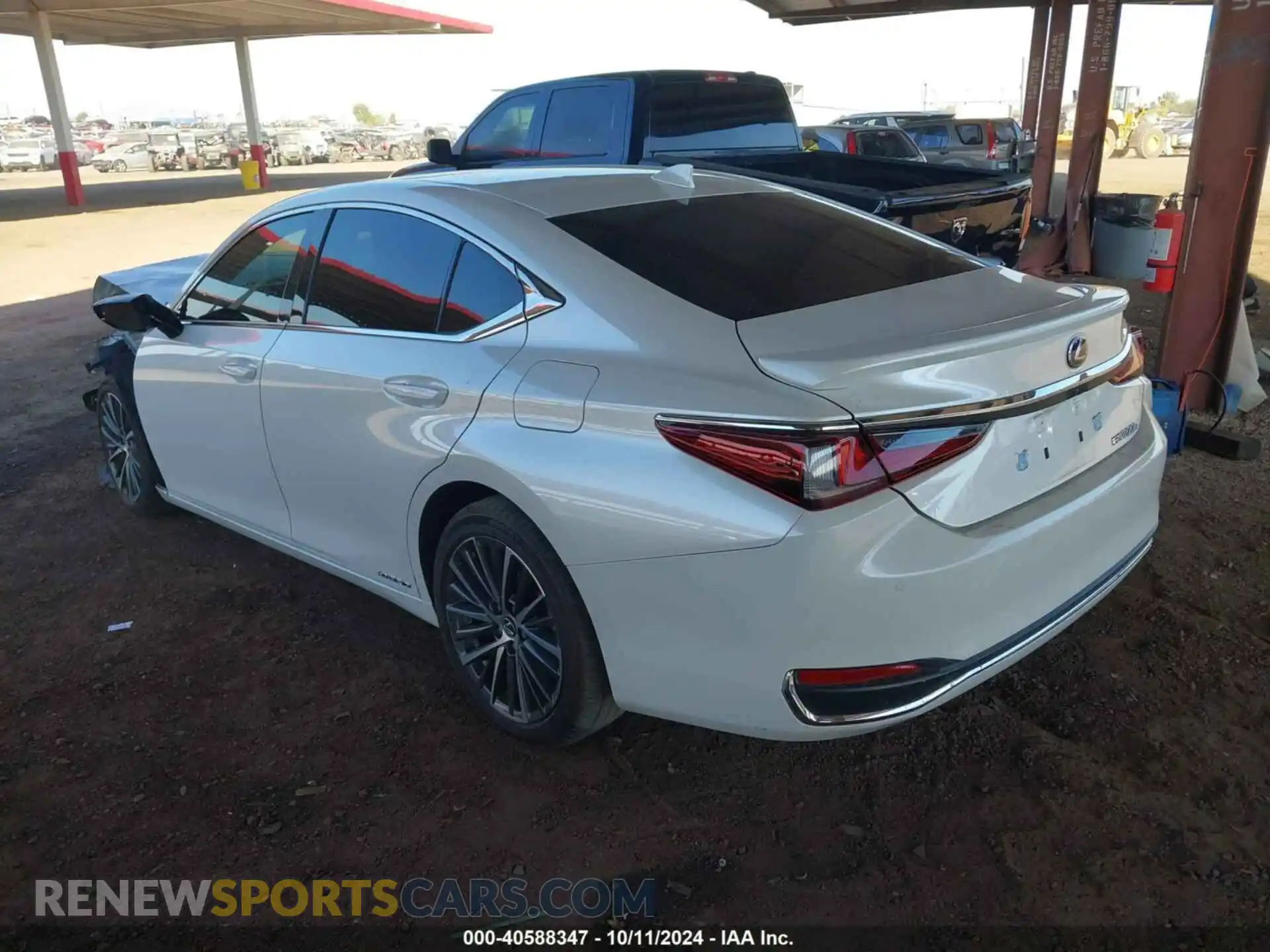 3 Photograph of a damaged car 58ADA1C12NU024927 LEXUS ES 300H 2022