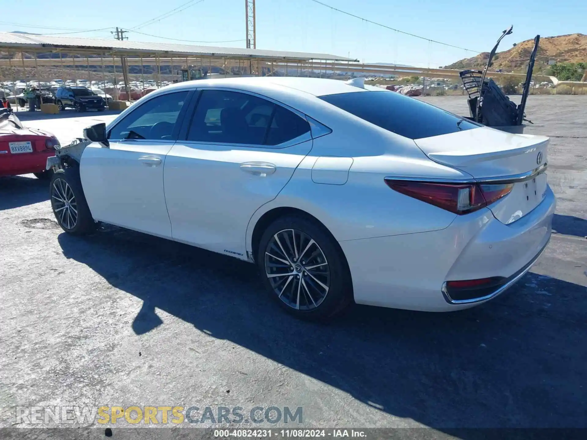 3 Photograph of a damaged car 58ADA1C19NU013326 LEXUS ES 300H 2022