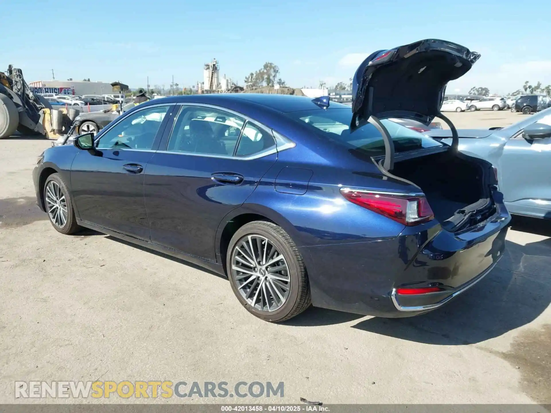 3 Photograph of a damaged car 58ADA1C19PU027018 LEXUS ES 300H 2023