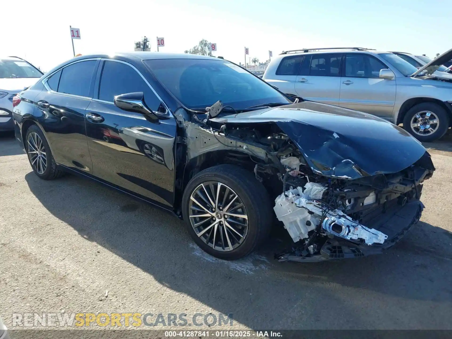 1 Photograph of a damaged car 58ADA1C14RU037460 LEXUS ES 300H 2024