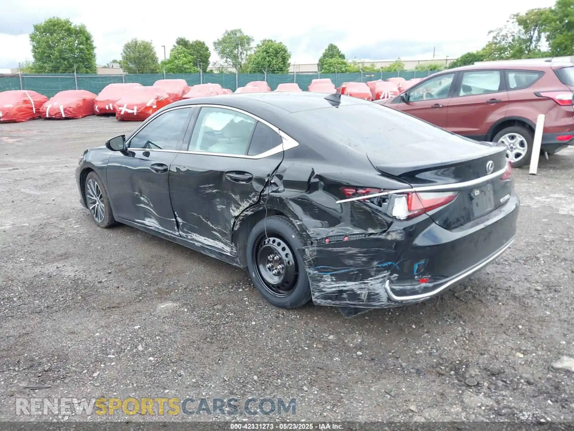 3 Photograph of a damaged car 58ADA1C15RU037967 LEXUS ES 300H 2024