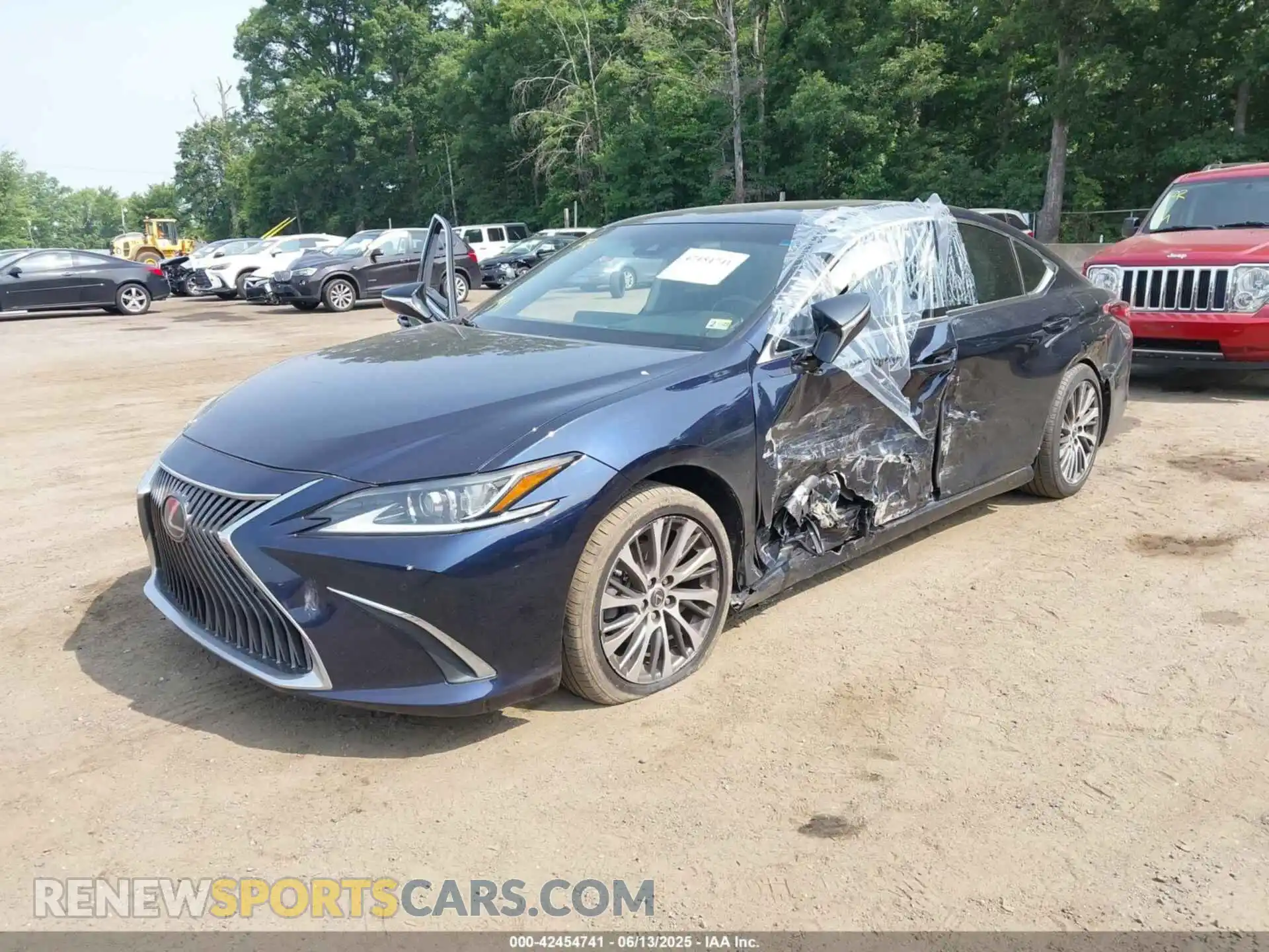 2 fotografías del automóvil dañado 58ABZ1B15KU015331 LEXUS ES 350 2019