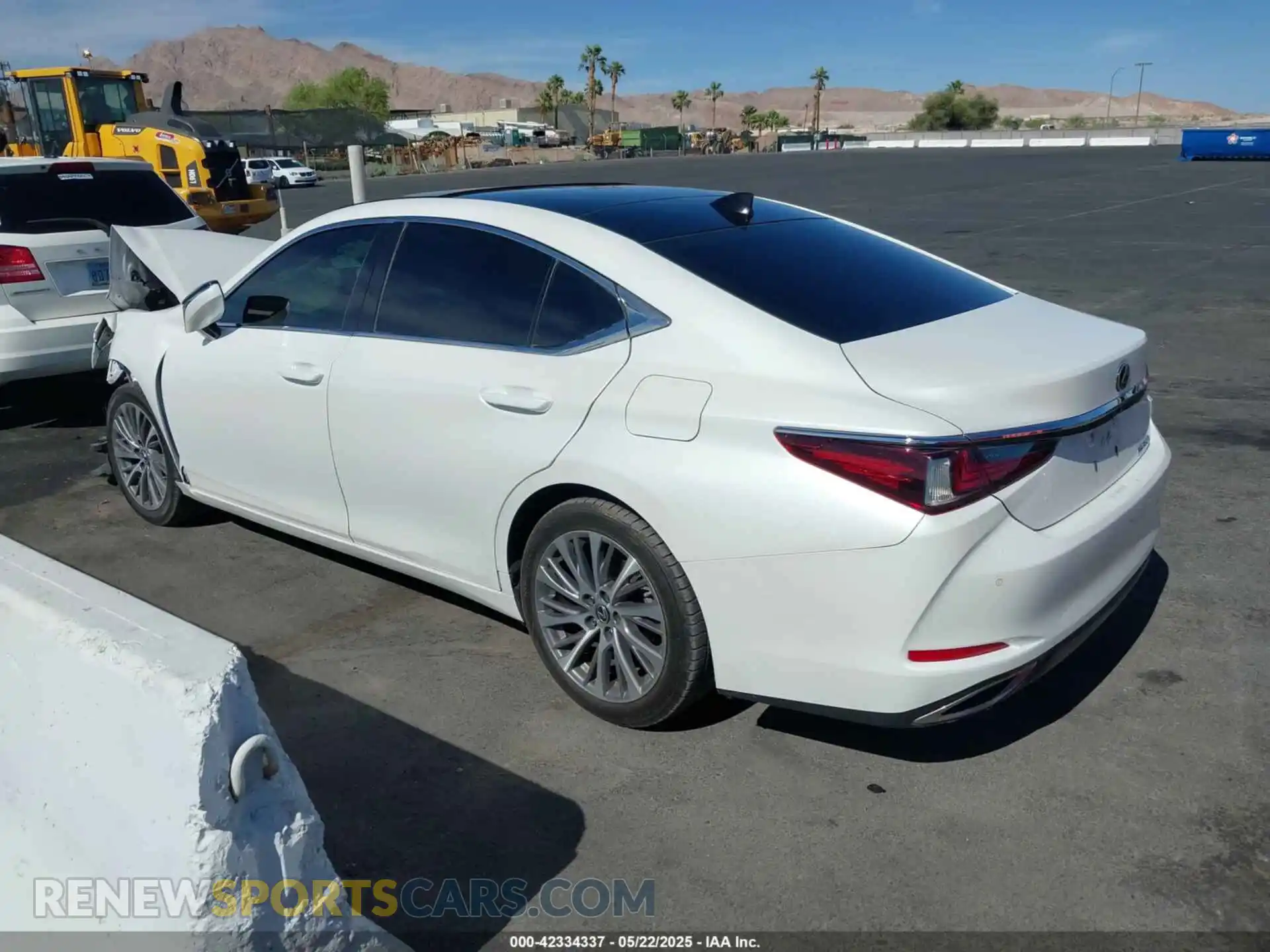 3 fotografías del automóvil dañado 58ABZ1B15KU032601 LEXUS ES 350 2019