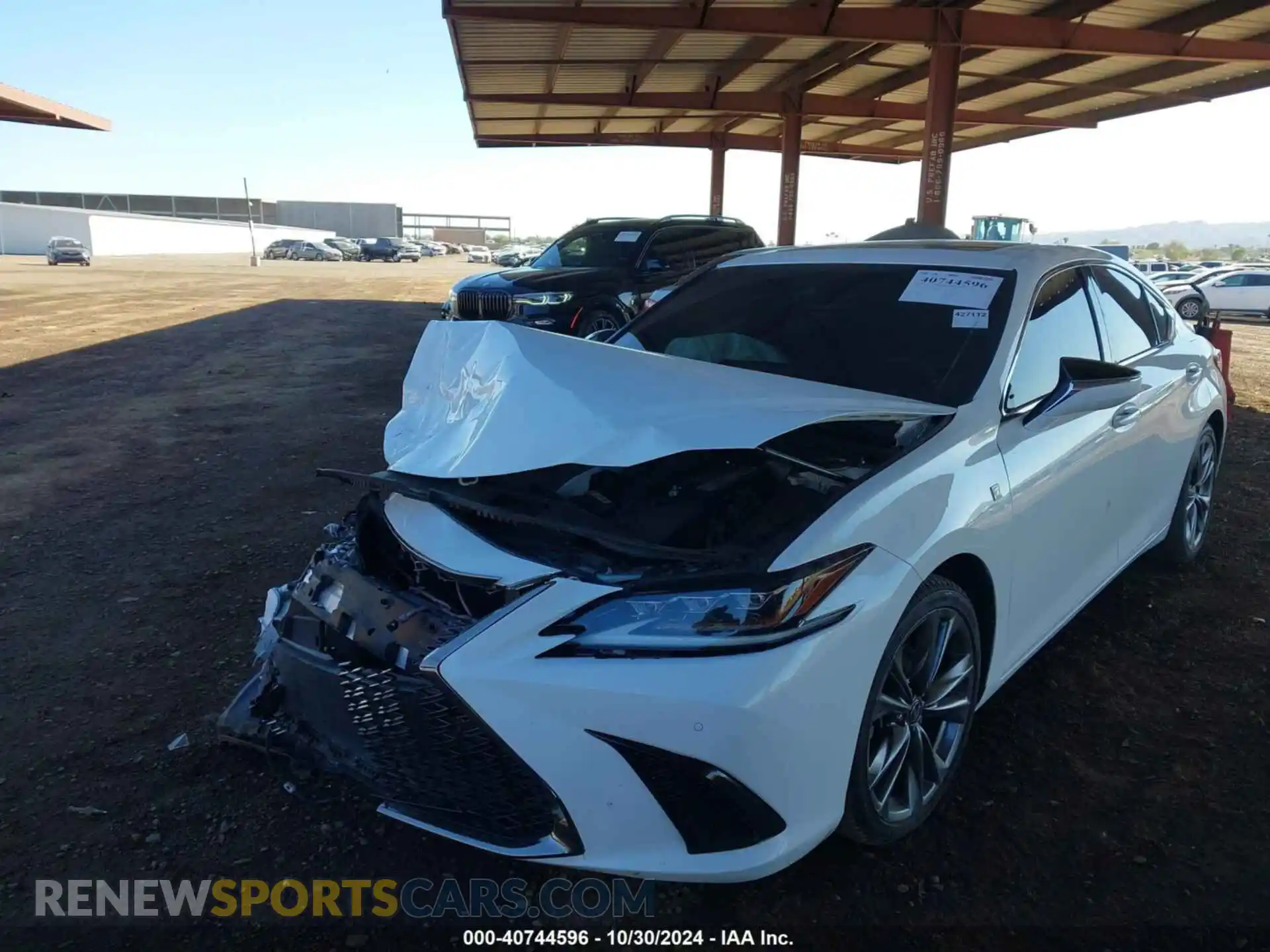 2 Photograph of a damaged car 58ABZ1B18KU048985 LEXUS ES 350 2019