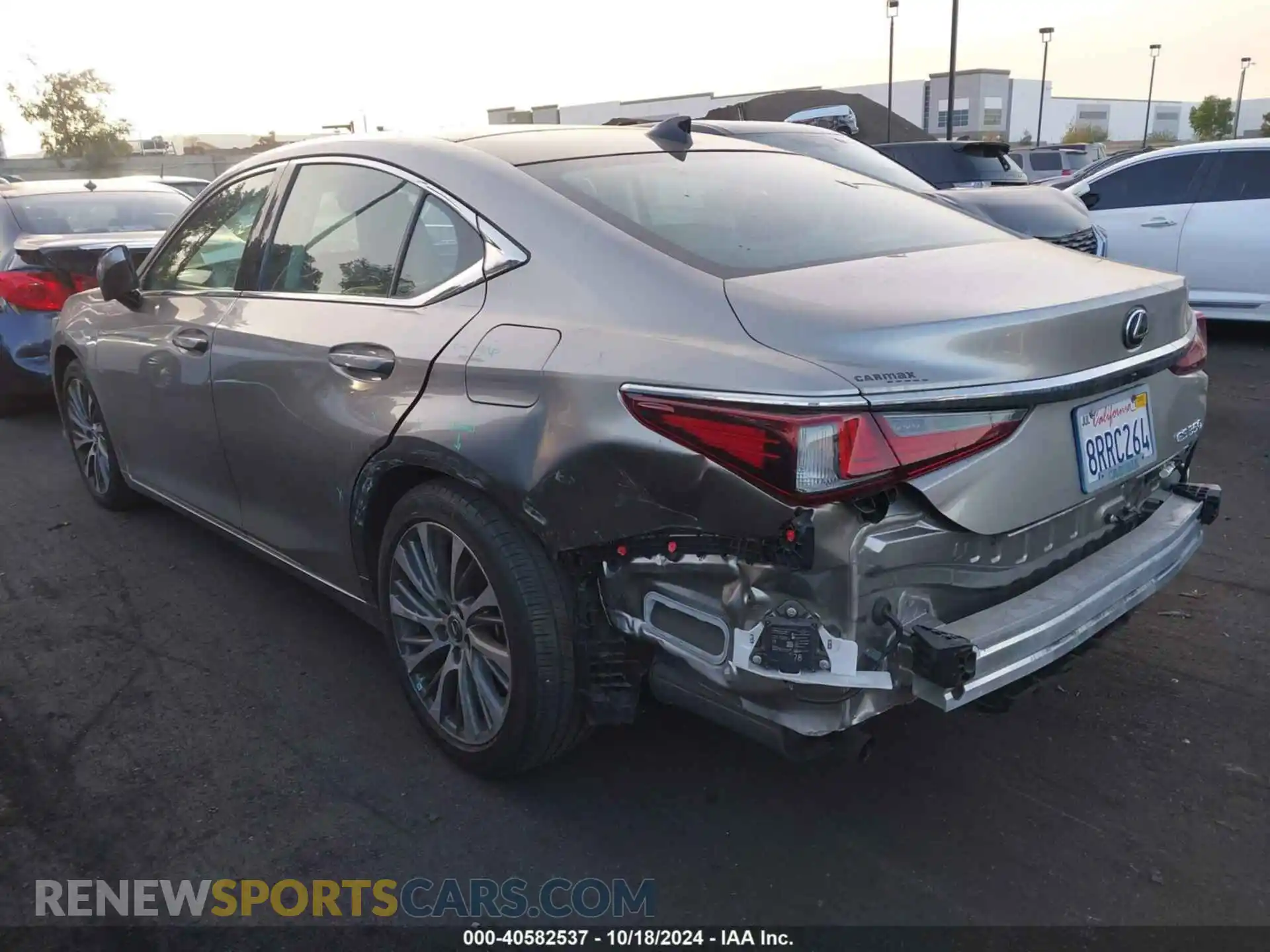 3 Photograph of a damaged car 58ADZ1B13LU065249 LEXUS ES 350 2020