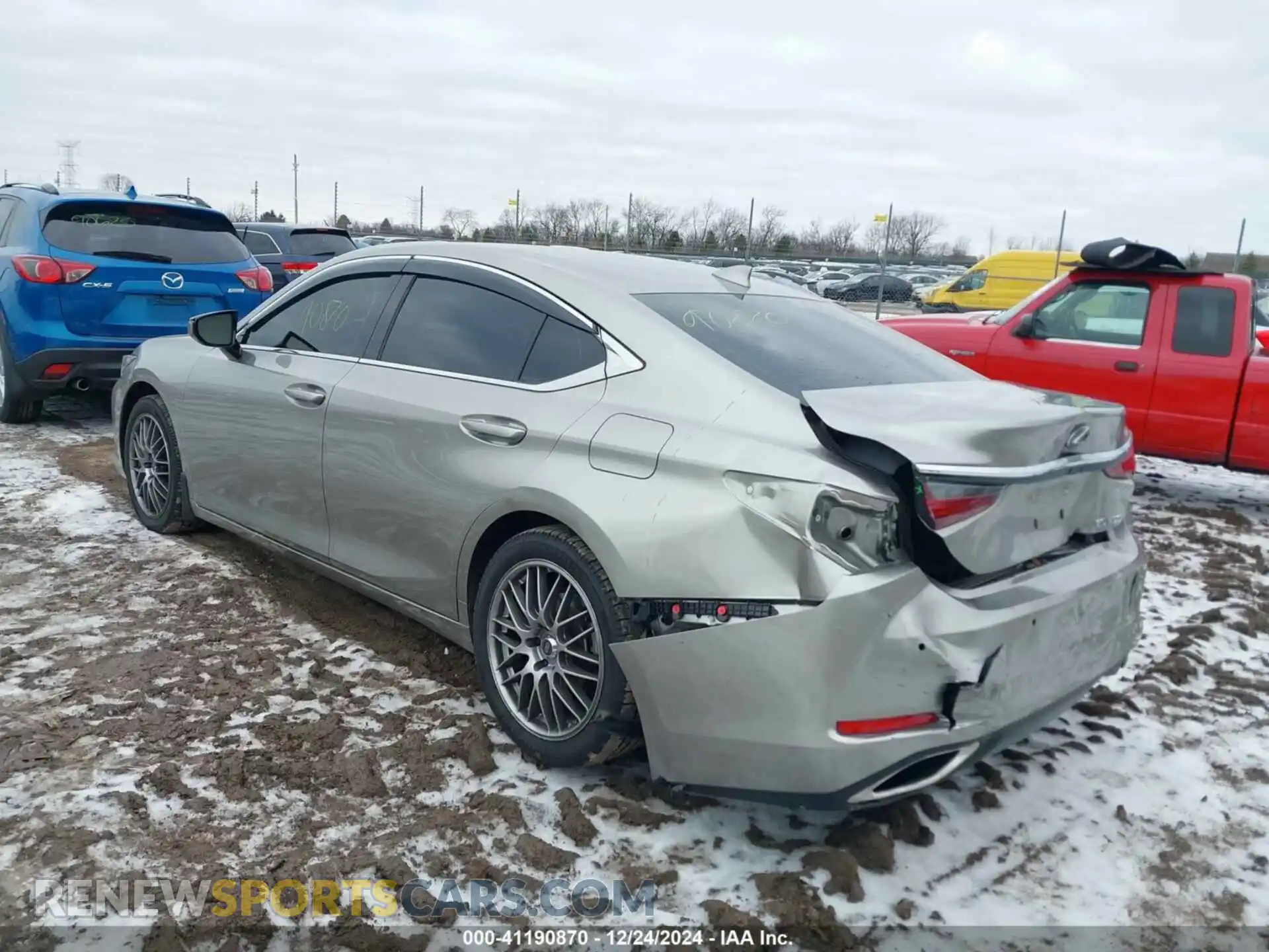 3 Photograph of a damaged car 58ADZ1B14LU063249 LEXUS ES 350 2020