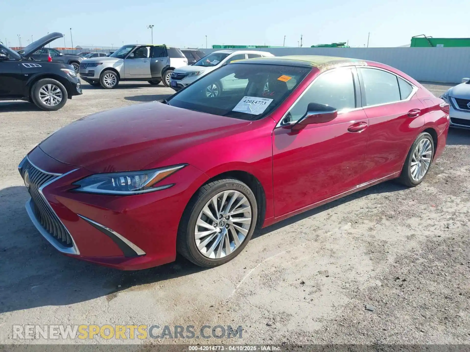 2 Photograph of a damaged car 58AEZ1B13LU075784 LEXUS ES 350 2020