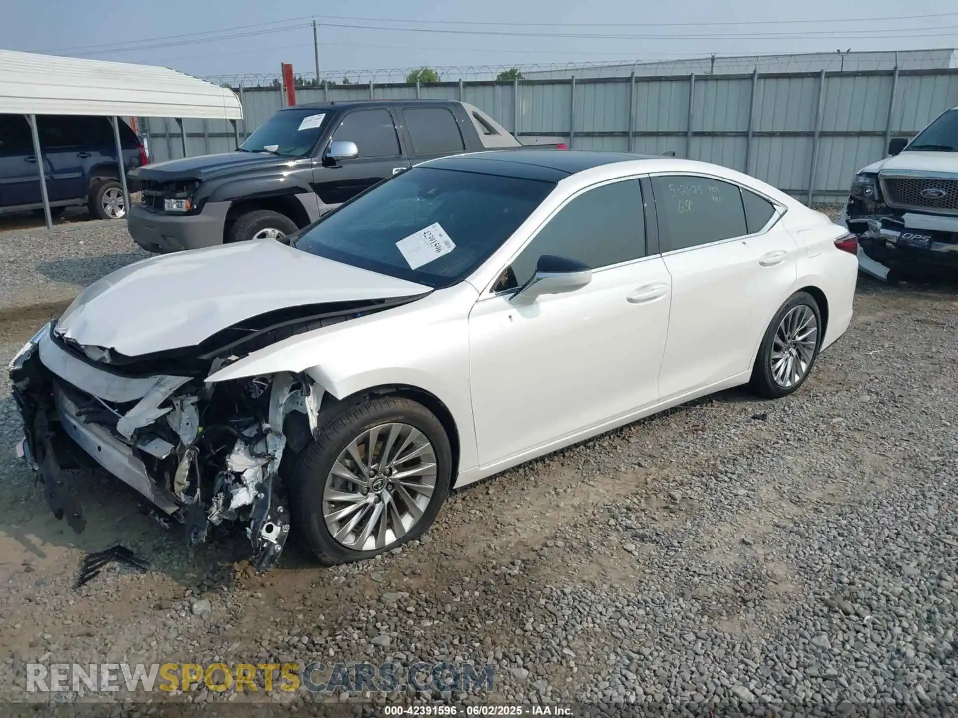 2 Photograph of a damaged car 58AFZ1B1XLU074491 LEXUS ES 350 2020