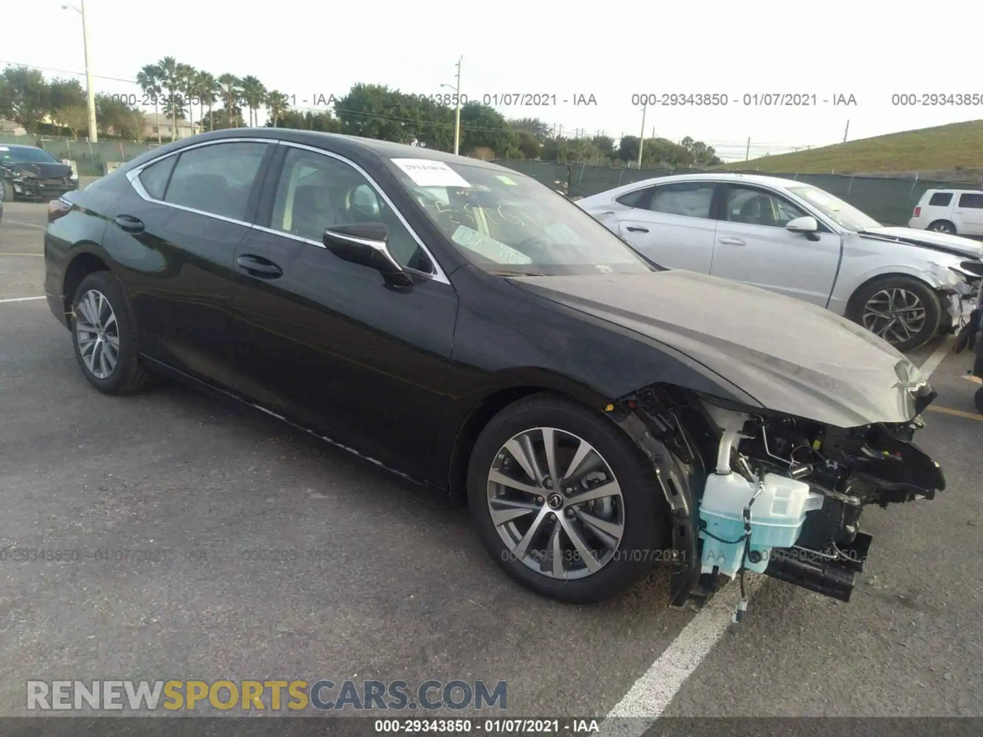1 Photograph of a damaged car 58ACZ1B14MU085961 LEXUS ES 350 2021