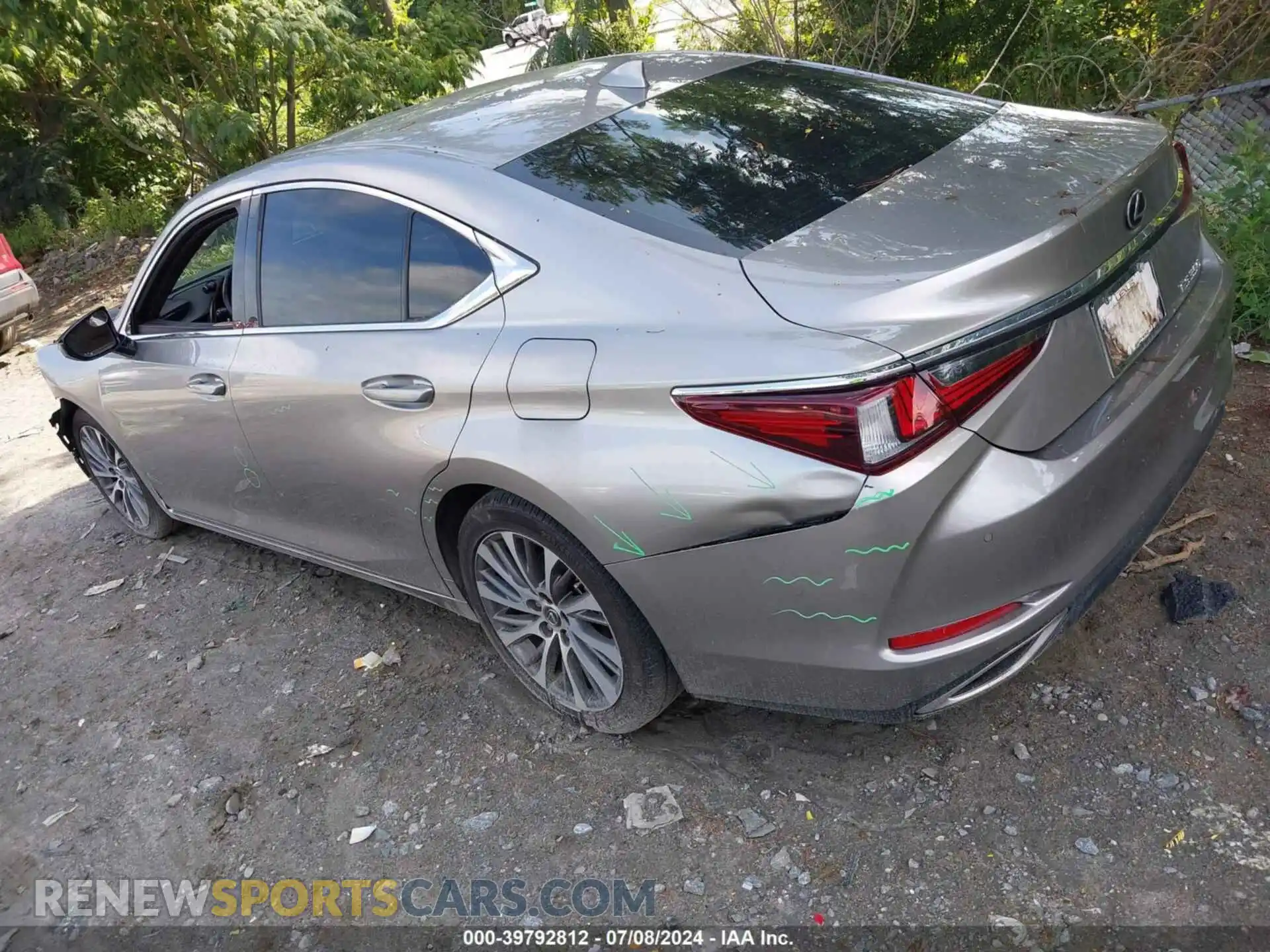 3 Photograph of a damaged car 58ADZ1B12MU091469 LEXUS ES 350 2021