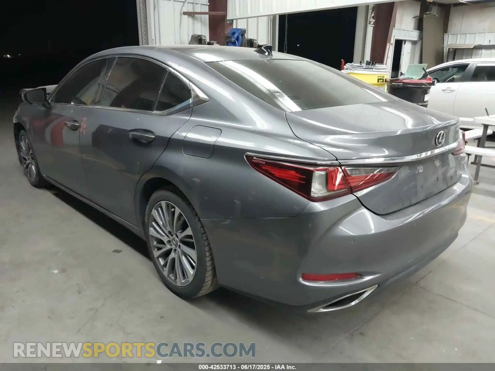 3 fotografías del automóvil dañado 58ADZ1B12MU100199 LEXUS ES 350 2021
