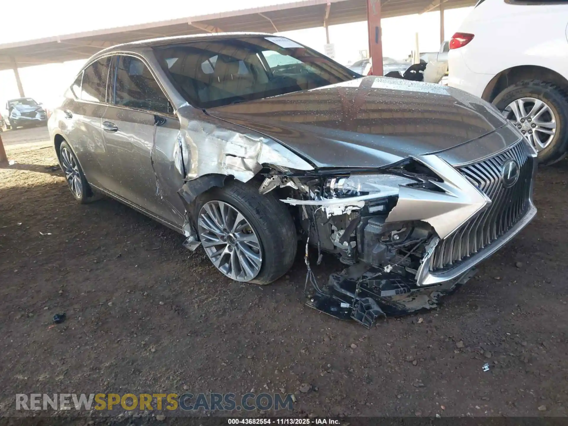 1 Photograph of a damaged car 58ADZ1B15MU084712 LEXUS ES 350 2021