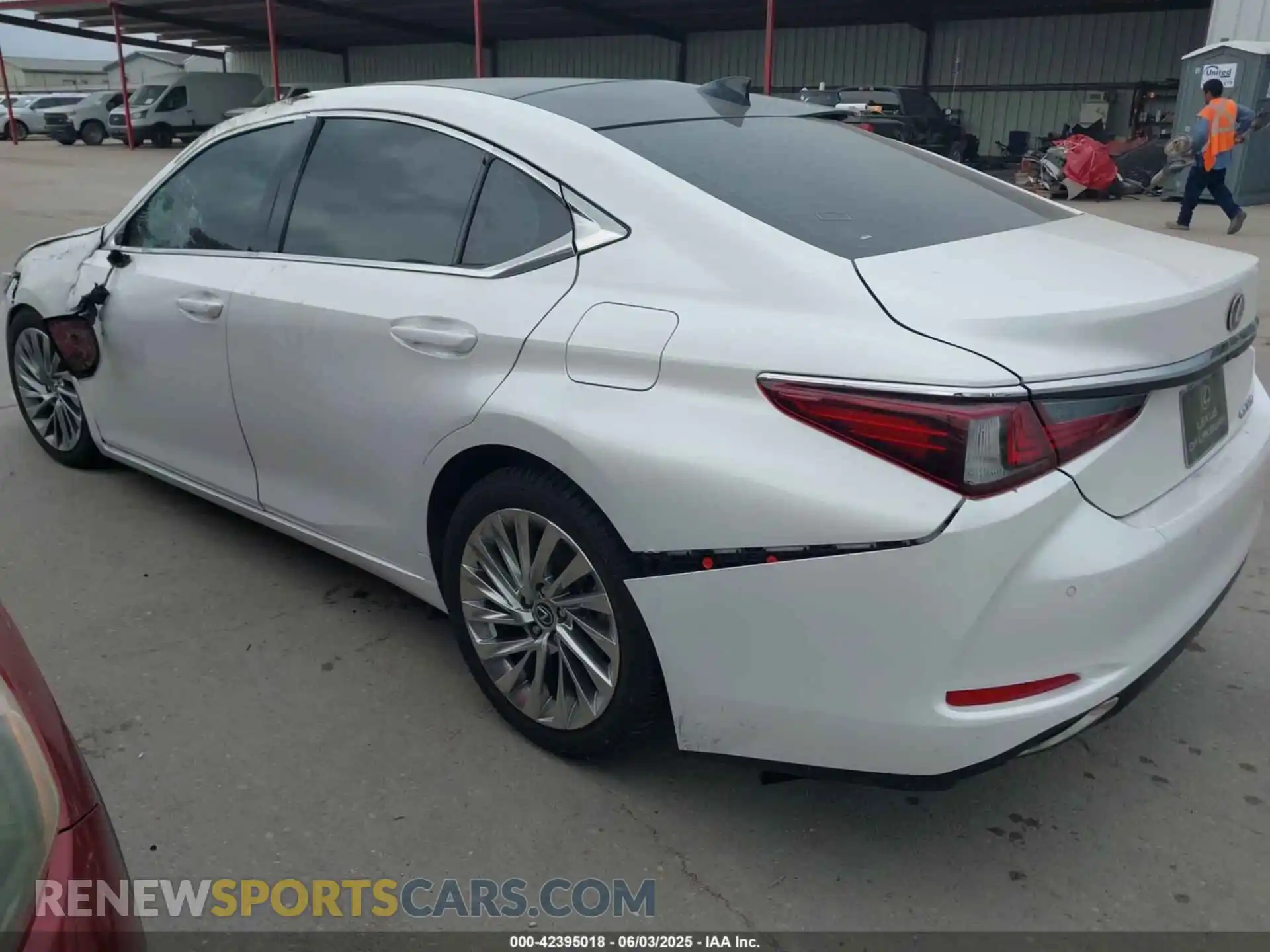 3 Photograph of a damaged car 58AFZ1B16MU101039 LEXUS ES 350 2021