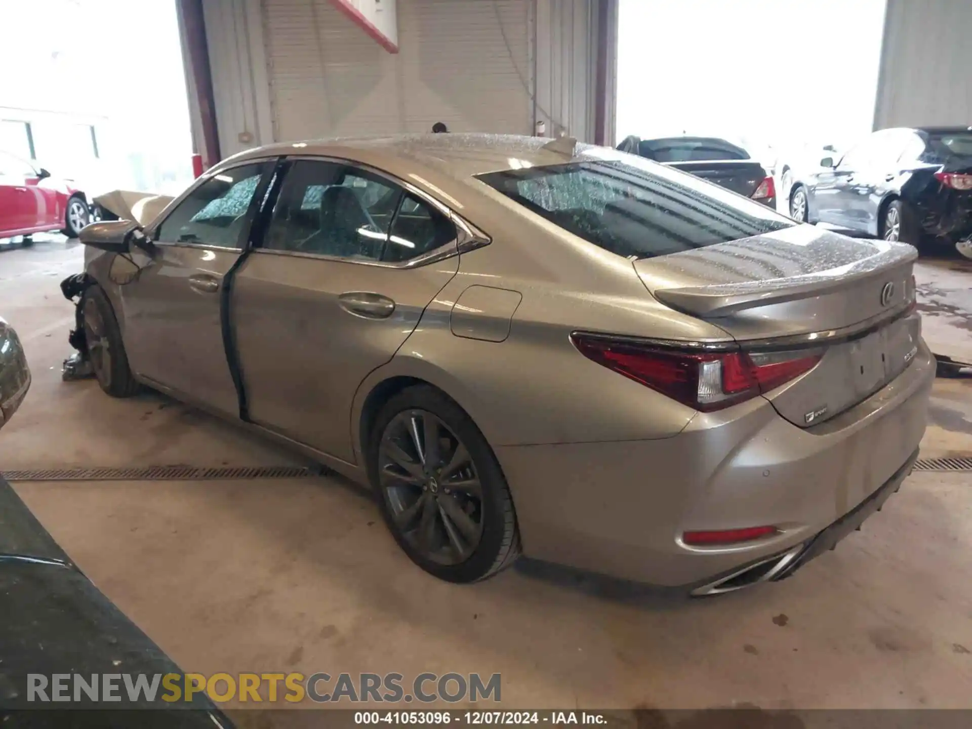 3 Photograph of a damaged car 58AGZ1B12MU082610 LEXUS ES 350 2021