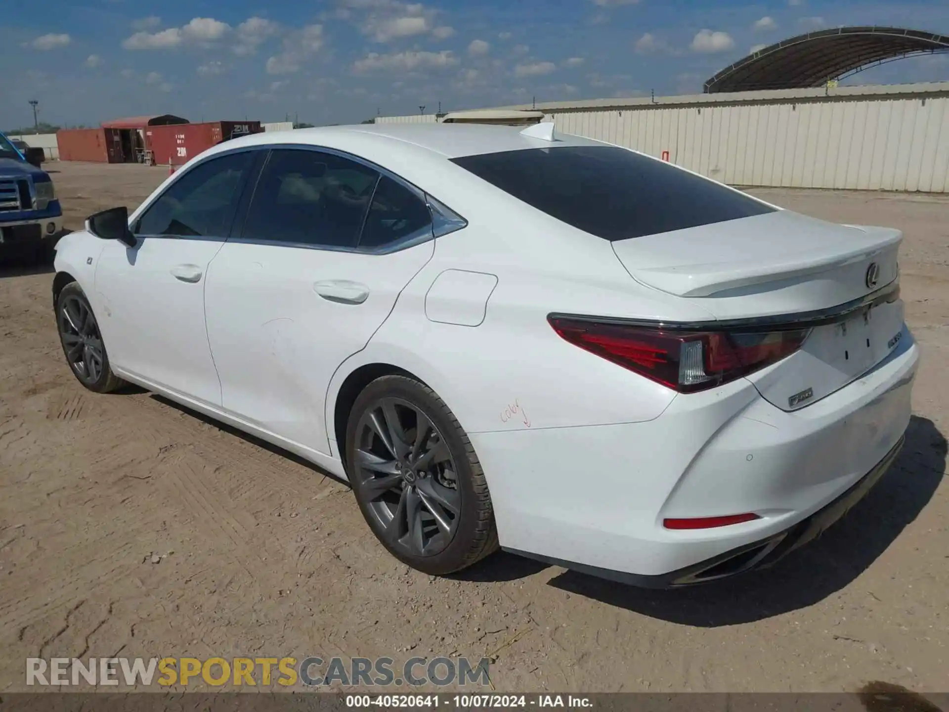 3 Photograph of a damaged car 58AGZ1B19MU084368 LEXUS ES 350 2021