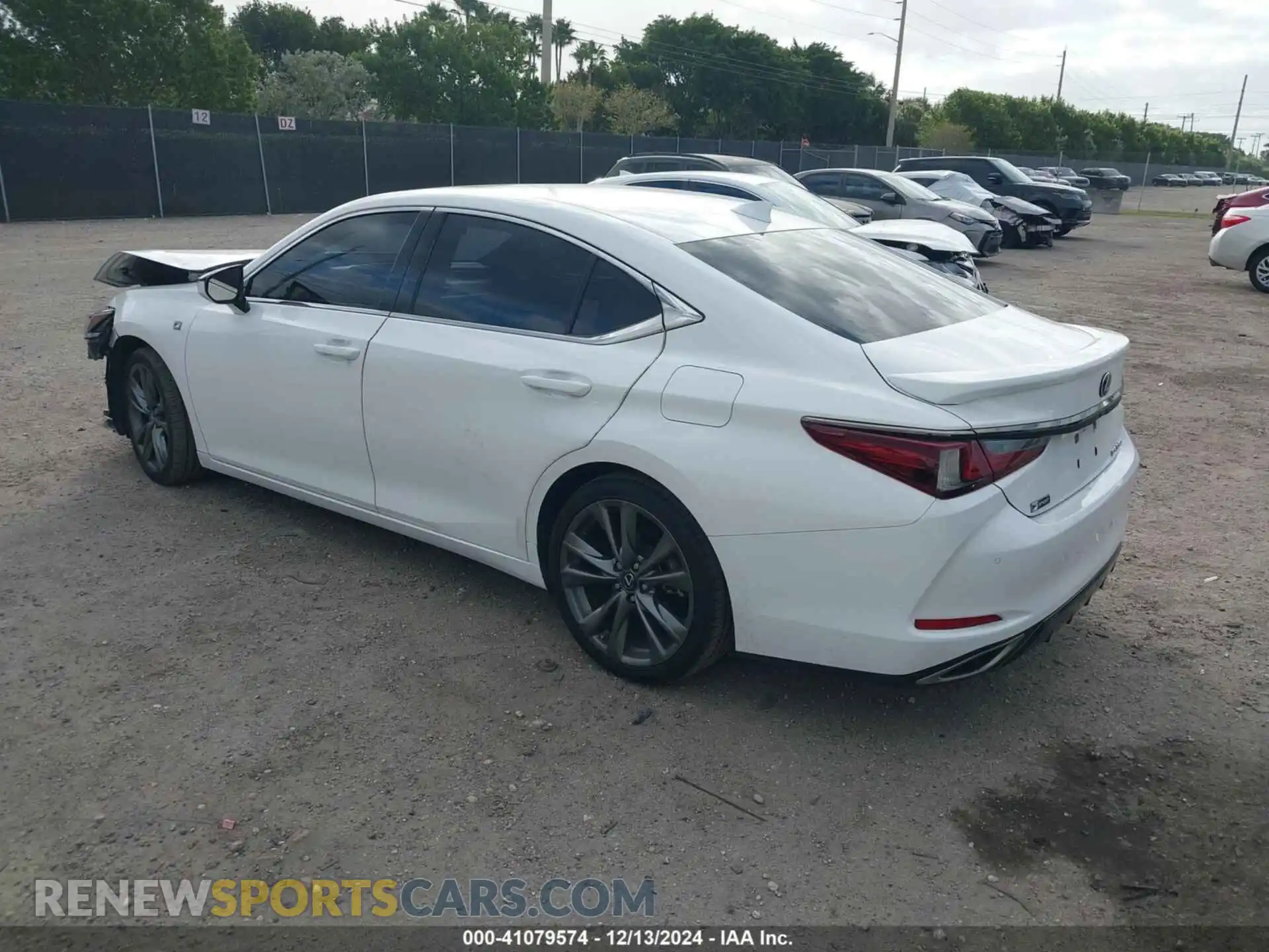 3 fotografías del automóvil dañado 58AGZ1B19MU101802 LEXUS ES 350 2021