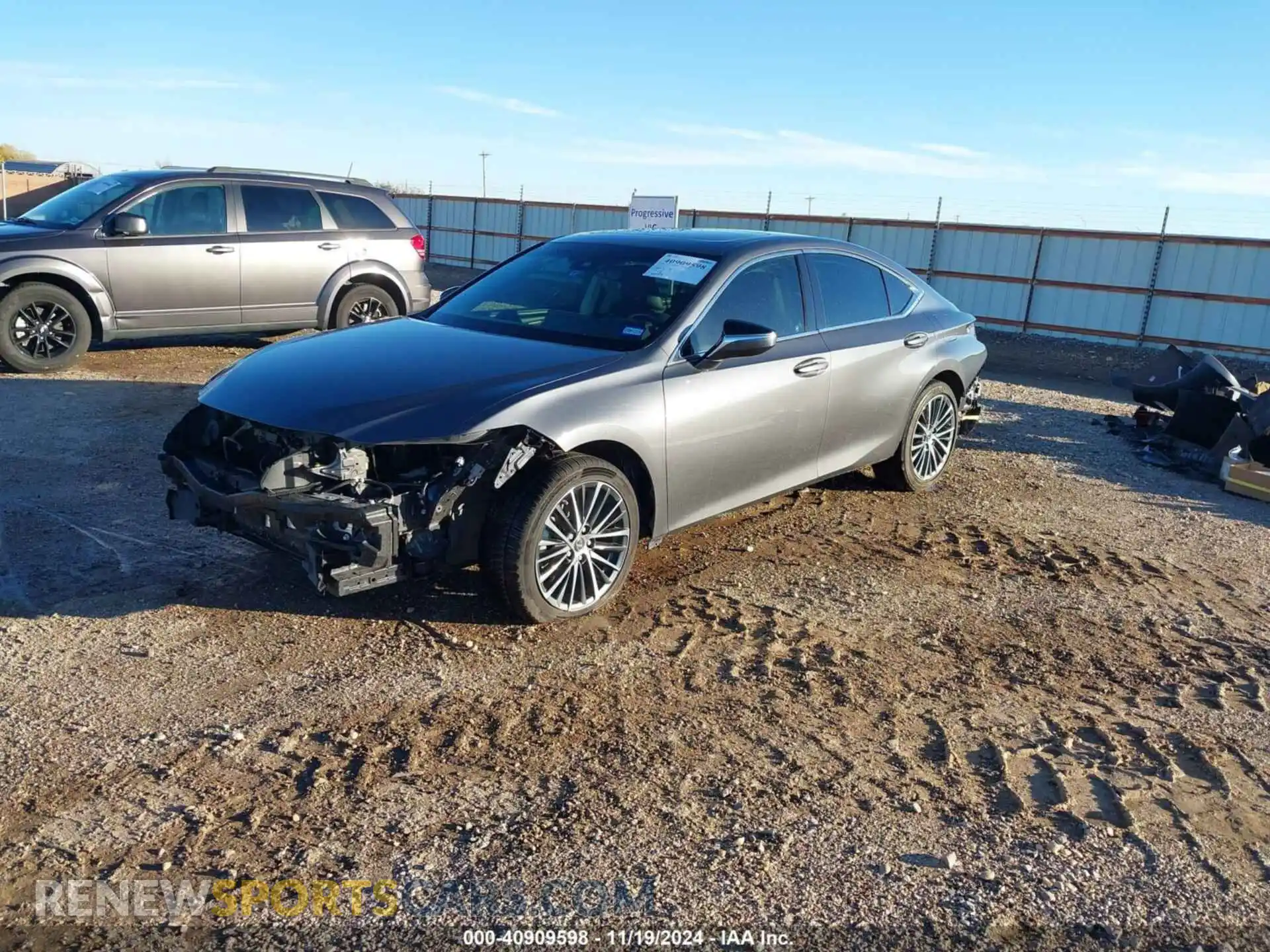 2 Photograph of a damaged car 58ADZ1B13NU112623 LEXUS ES 350 2022