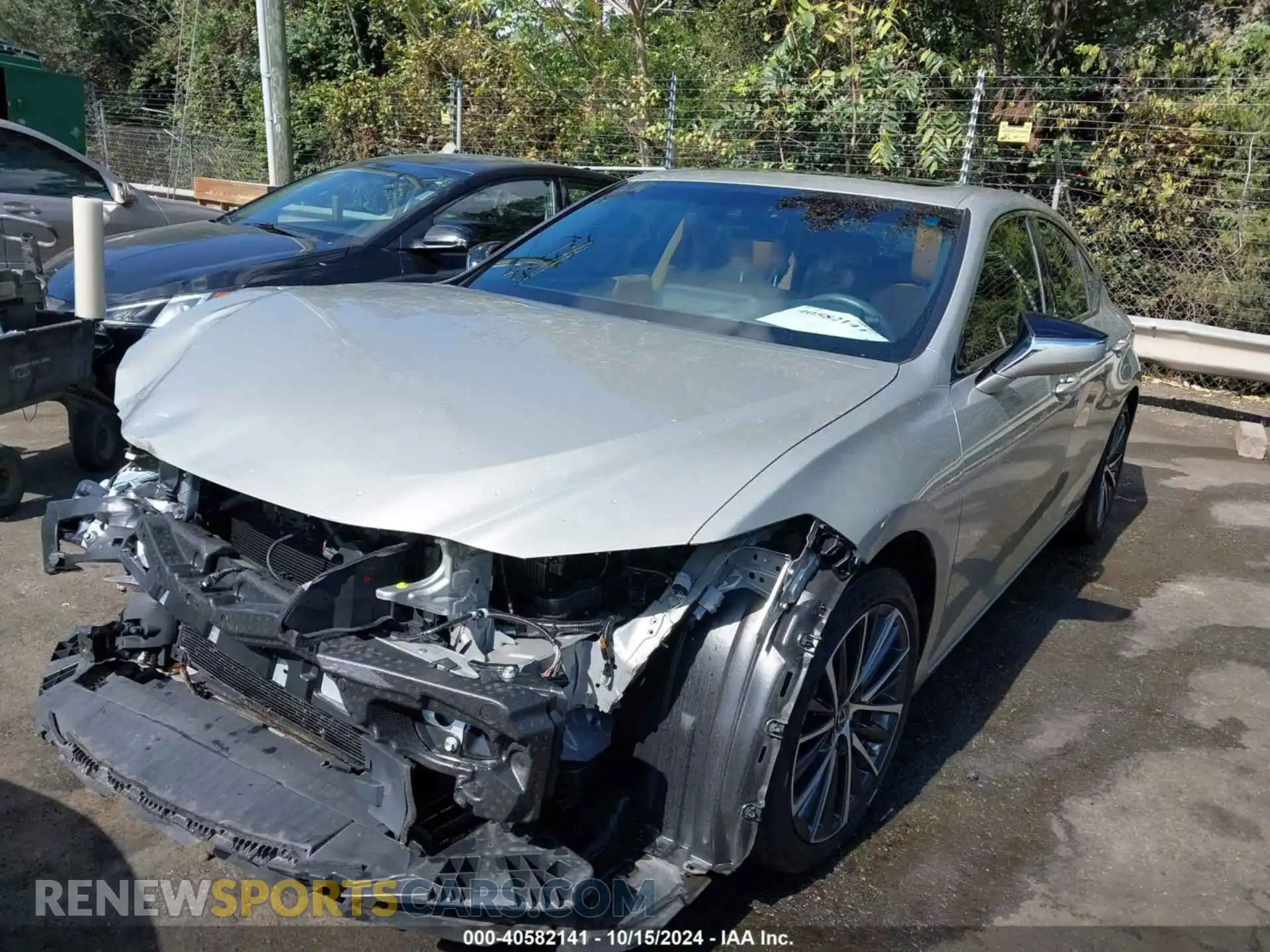 2 fotografías del automóvil dañado 58ADZ1B16PU150950 LEXUS ES 350 2023